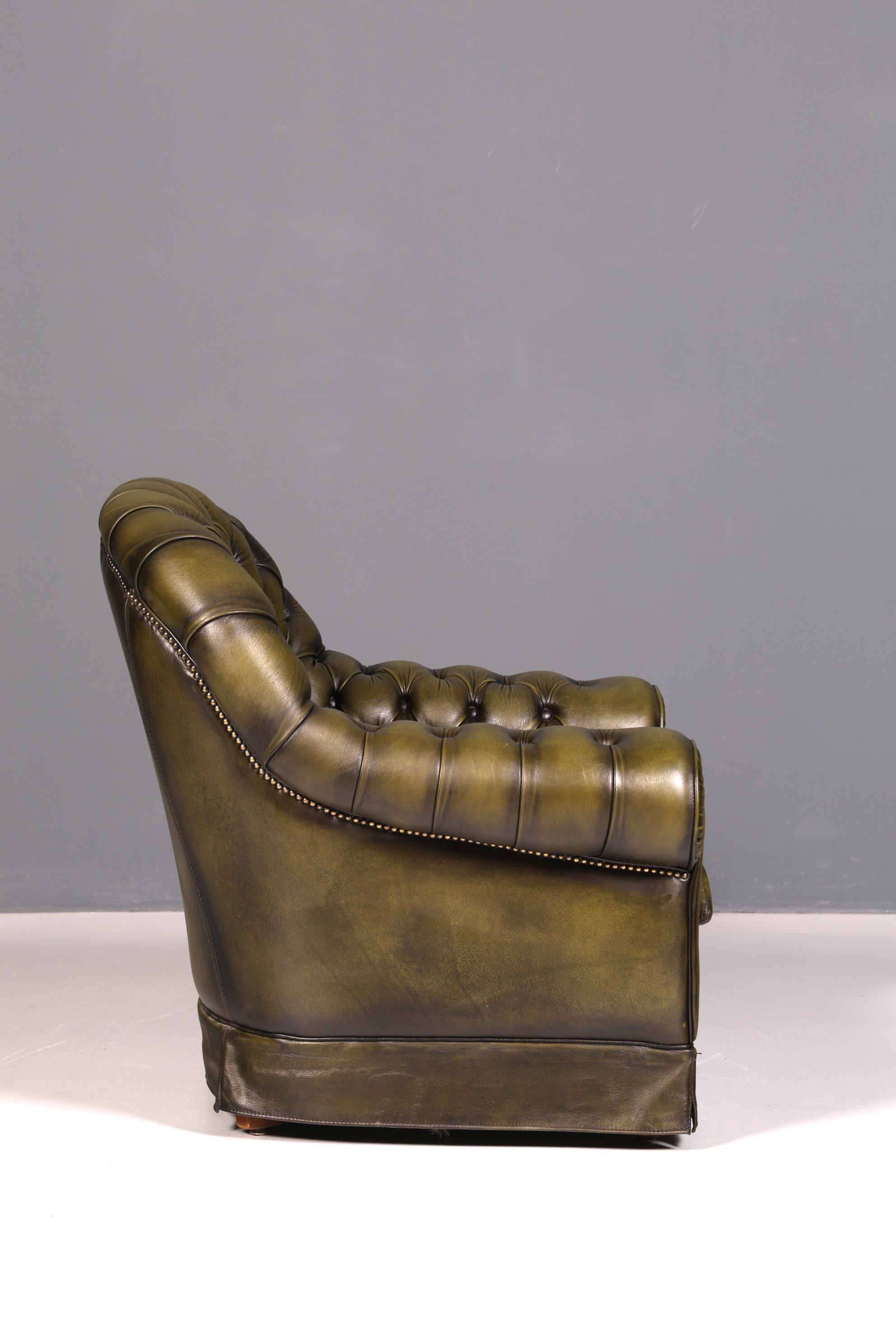 Edler Original Chesterfield Sessel Englisch Echt Leder Lesesessel Lounge Antik UK