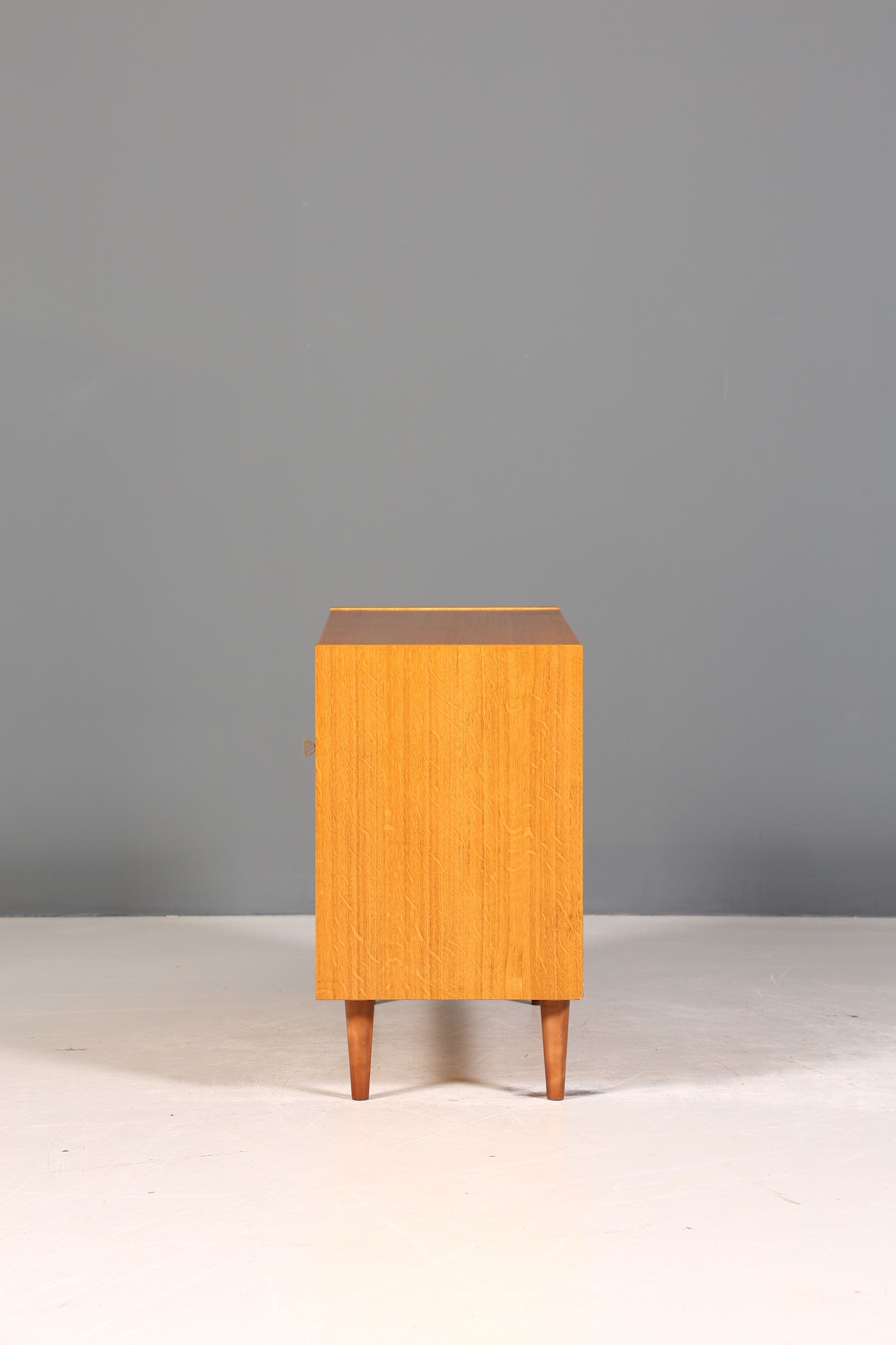 Wunderschöner Mid Century Schrank Vintage Kommode Retro Flur Kommode 60s 1 von 2