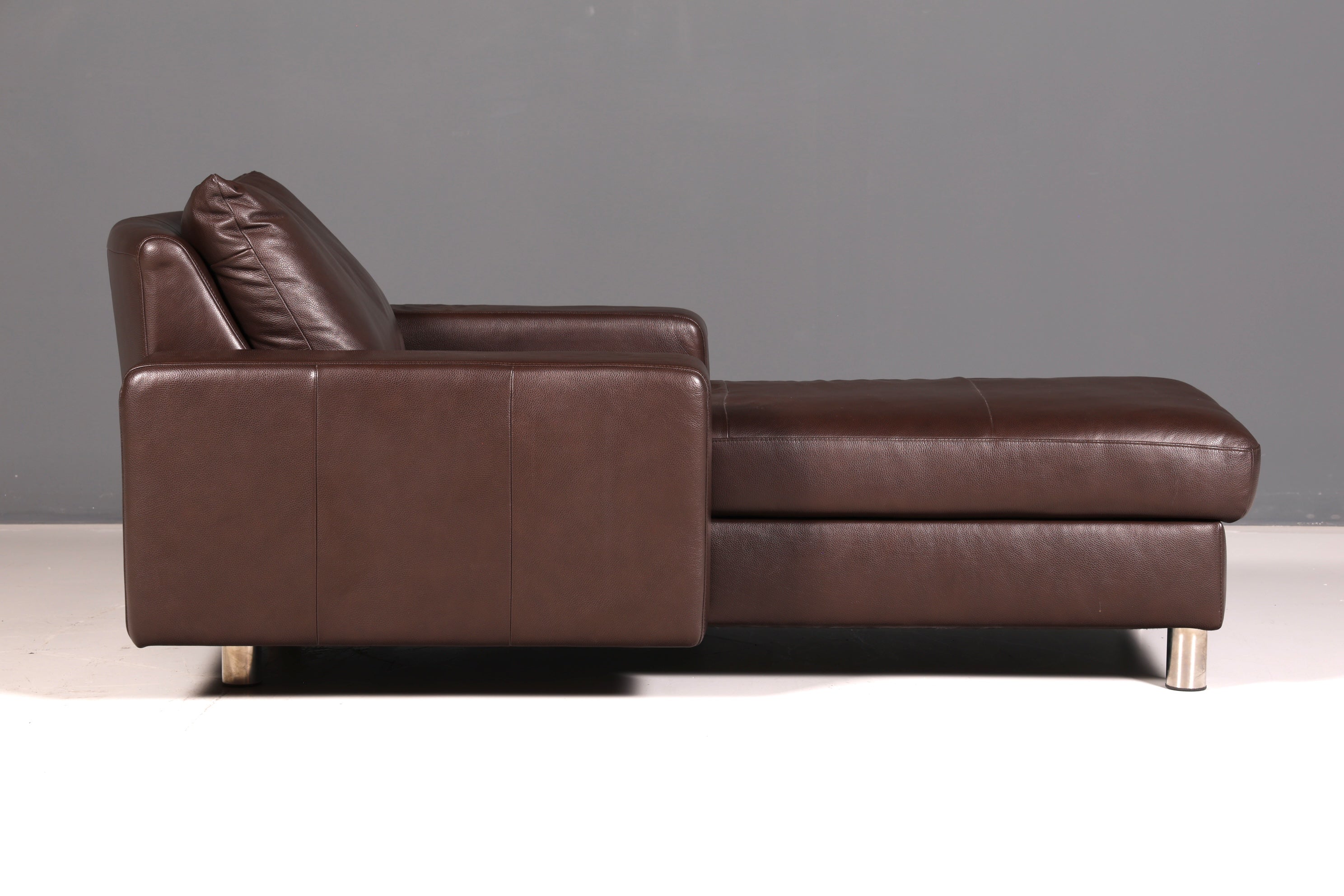 Beautiful Stressless E200 Recamier genuine leather brown chaise longue ottoman leather sofa vintage recliner