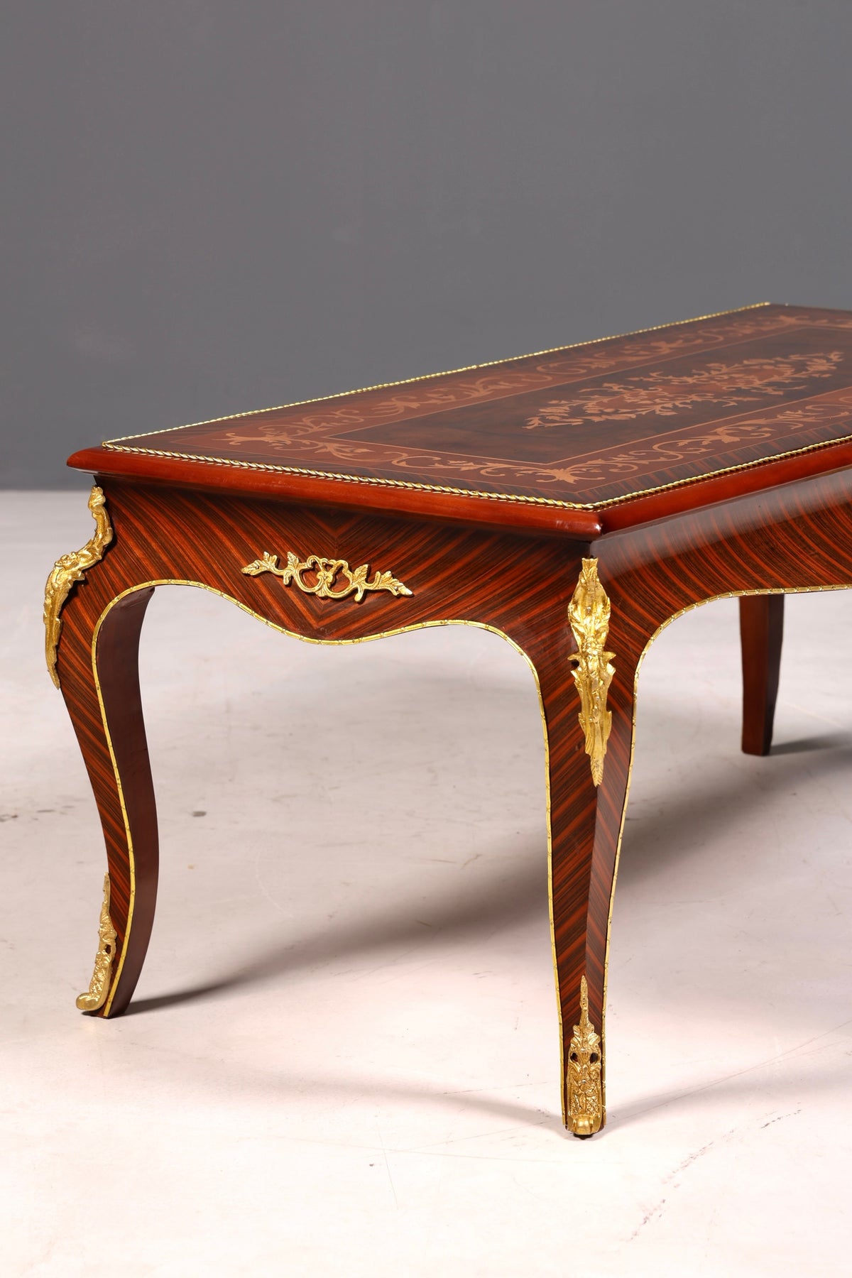 Traumhafter Barock Stil Couchtisch Intarsien Antik Messing Wohnzimmer Tisch Ablage