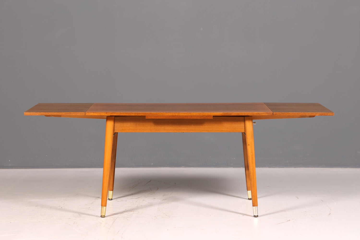 Beautiful mid-century kitchen table, vintage extendable height-adjustable dining table, 1960s wood
