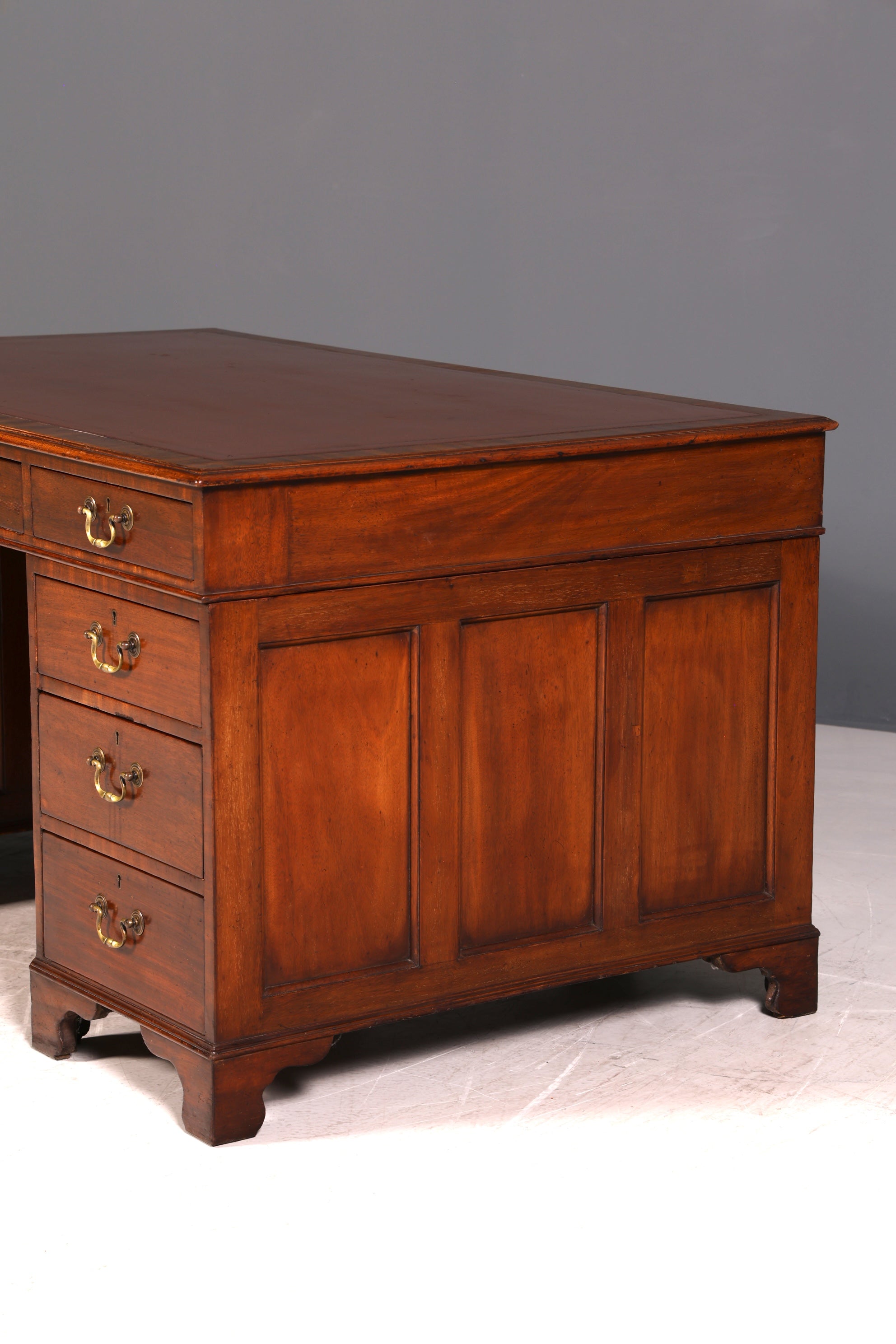 Wunderschöner Englischer Schreibtisch echt Lederauflage Bürotisch Antik Stil Office Desk