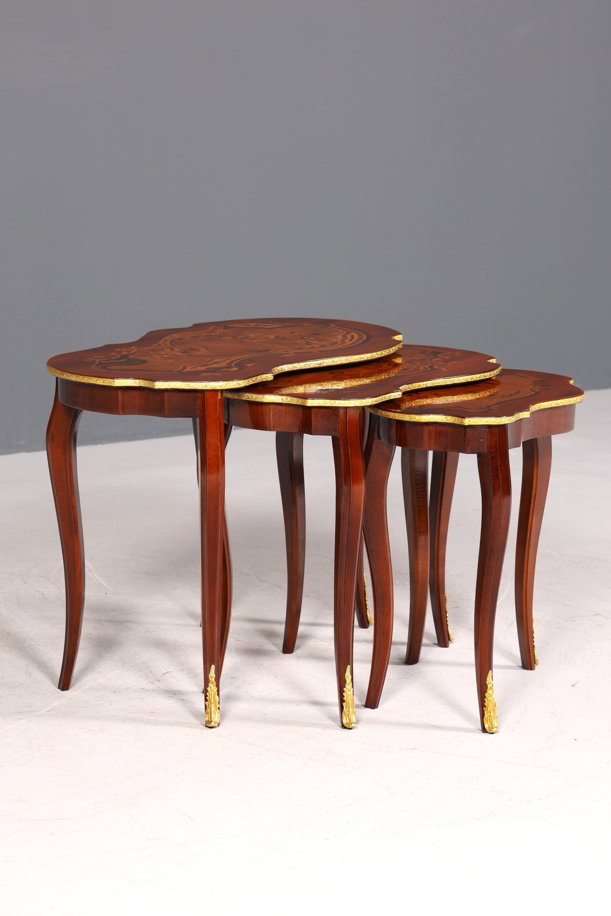 Traumhaftes Beistelltisch Set 3er Satz Barock Antik Barock Stil Tisch Set