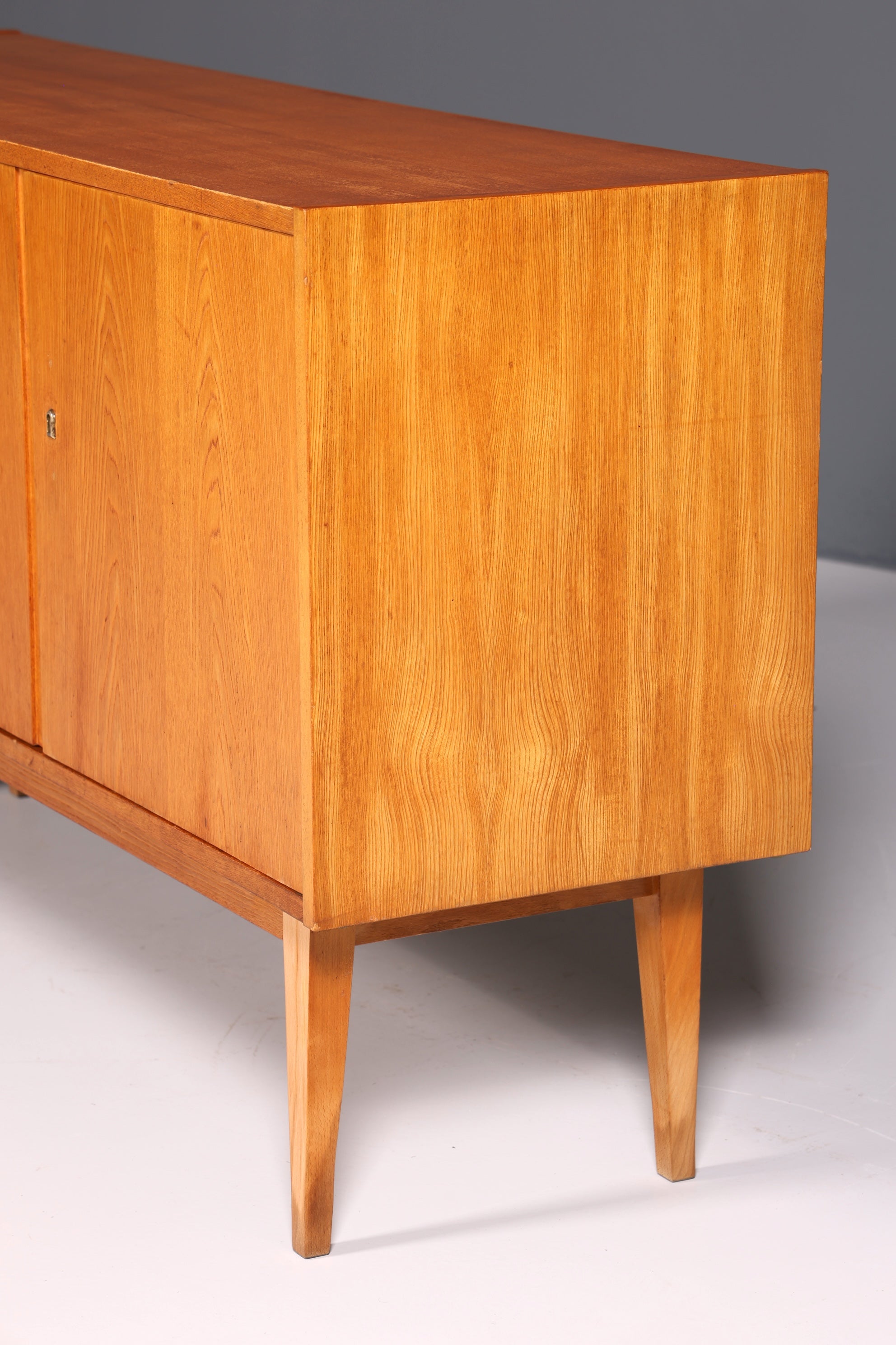 Beautiful original Hellerau sideboard Franz Ehrlich 602 cabinet Mid Century TV cabinet VEB