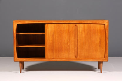 Elegant original Dyrlund sideboard, mid-century modern cabinet, Danish design, teak wood TV cabinet, 1960s buffet