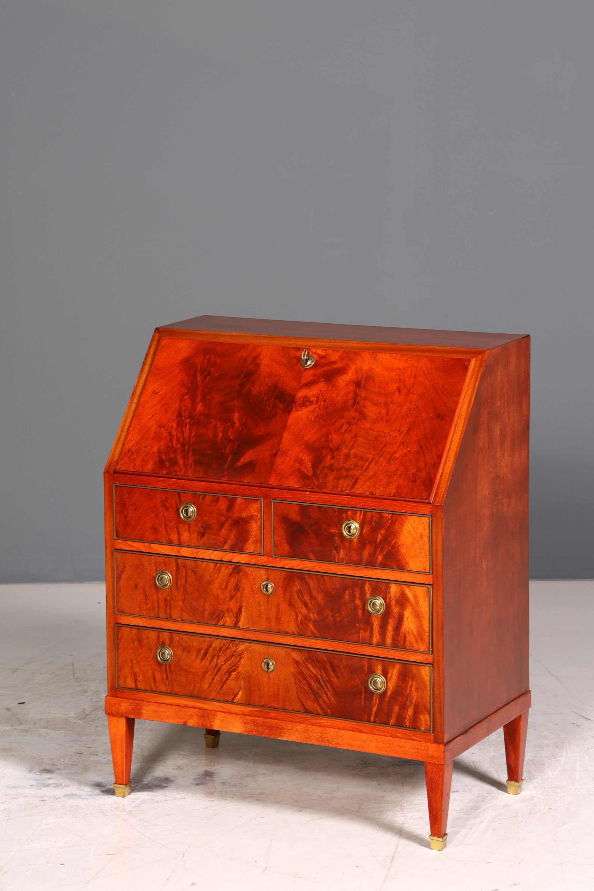 Stilvoller Sekretär im Louis Seize Stil Büro Kommode Empire Englisch Schreibkommode Schreibtisch