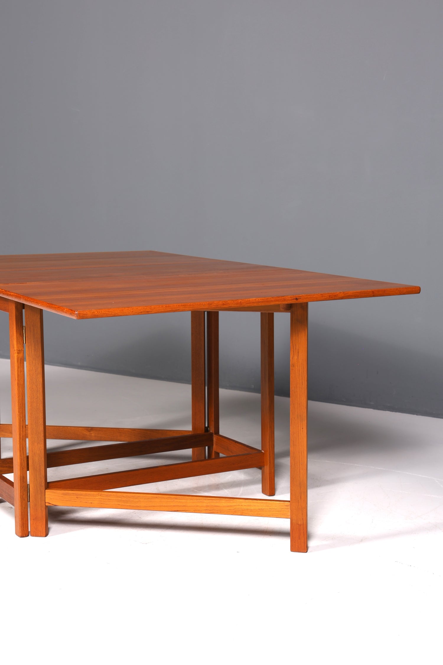 Traumhafter Mid Century Esstisch ausziehbarer Danish Design Teak Holz Tisch von Brdr. Furbo Küchentisch