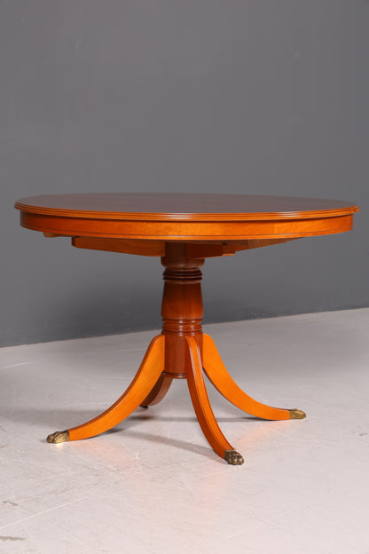 Beautiful English extendable round dining table antique style 60s kitchen table yew