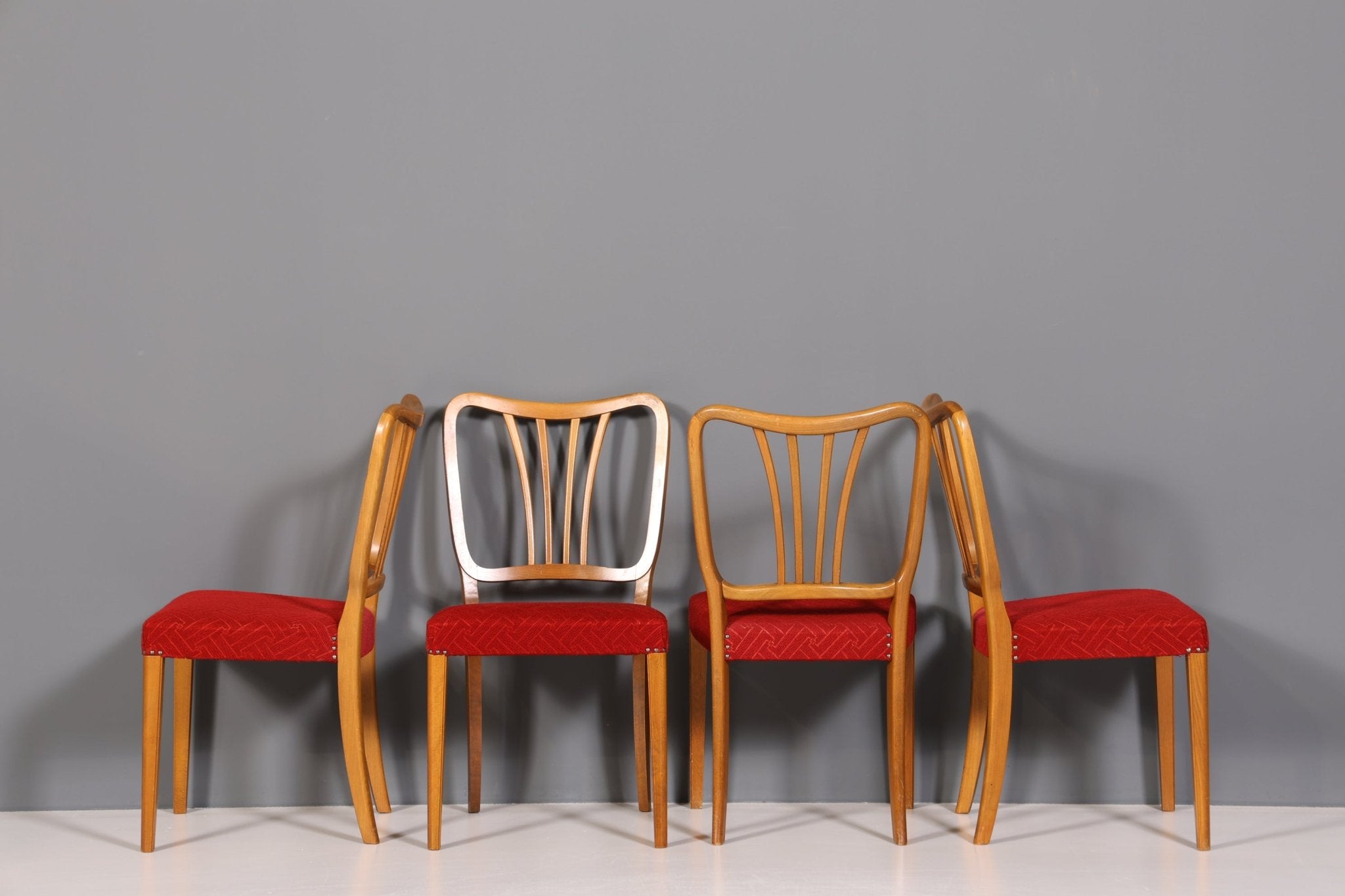 4x Wunderschöne Stühle um 1940 Art Deco Stil Küchenstühle Esszimmer Stühle Stuhl Set