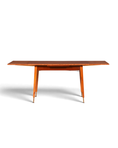 Hauptstadt Möblerei Mid Century Esstisch aus Holz, ausziehbar und höhenverstellbar im 60er Jahre Vintage Design