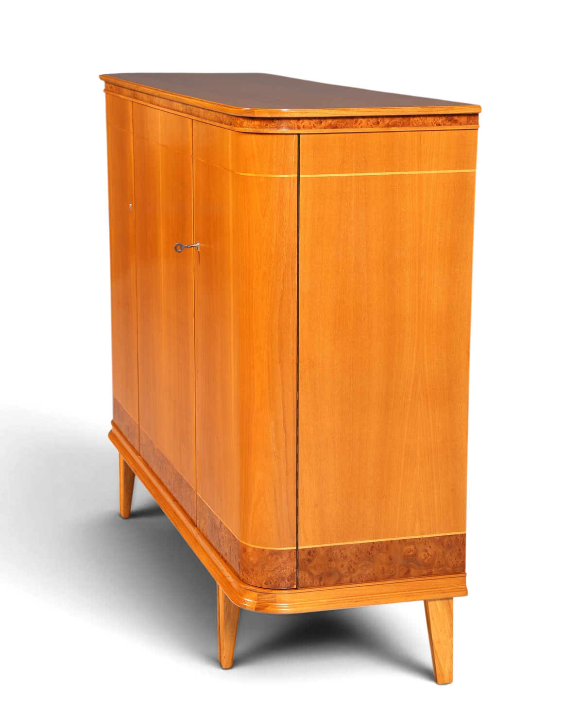 Hauptstadt Möblerei Mid Century Highboard aus massivem Holz mit abgerundeten Ecken und edler Maserung im 60er Jahre Stil