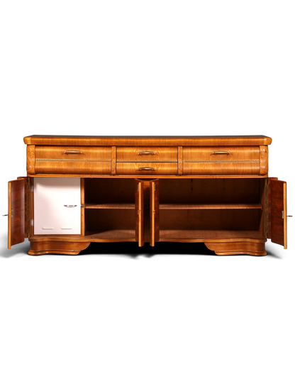 Hauptstadt Möblerei Sideboard aus Holz mit drei Schubladen und offenen Schranktüren im Vintage-Design