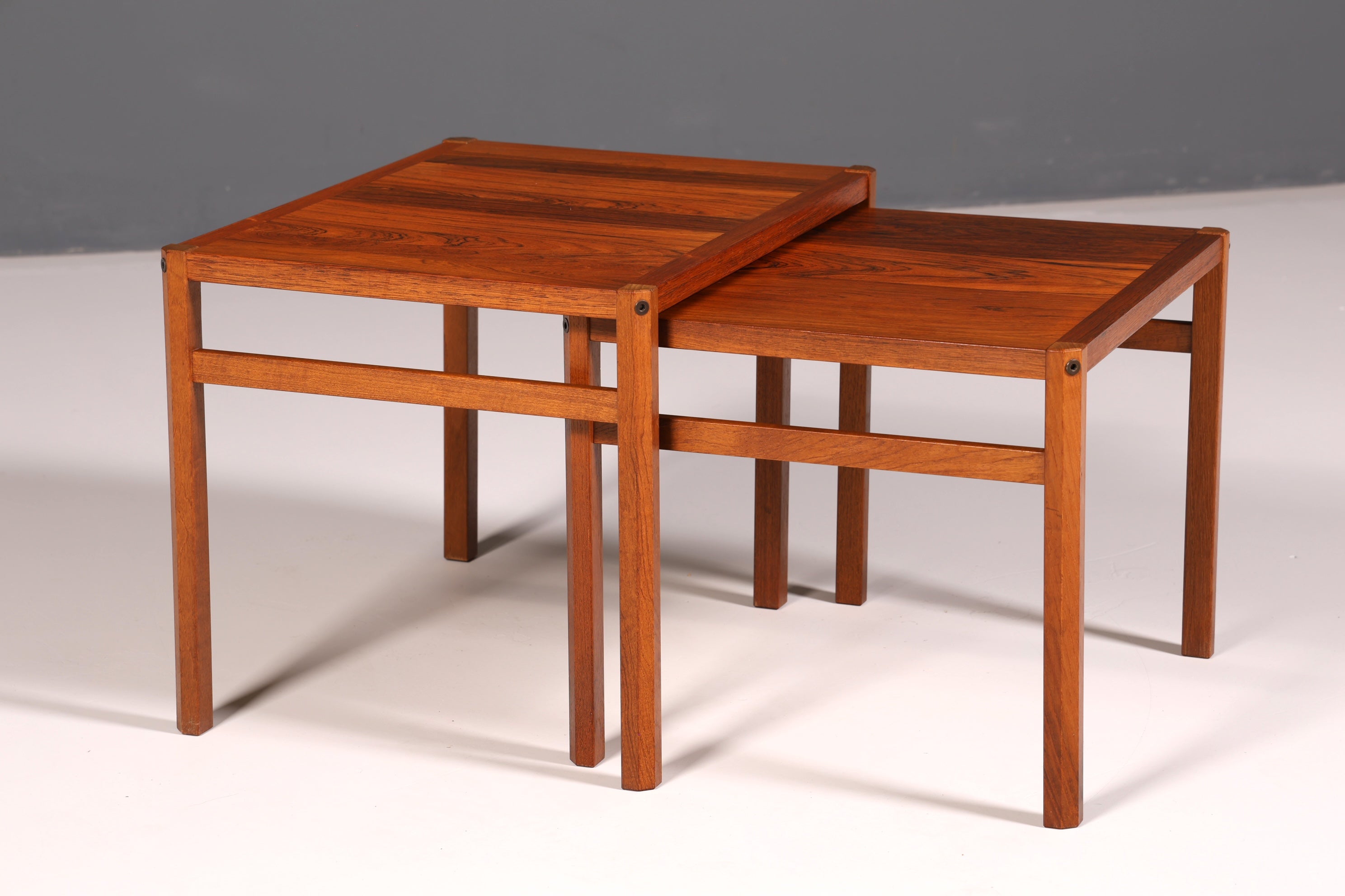 Filigranes Mid Century Tisch Set Couchtisch 2er Satz Ablagetisch Beistelltisch Satztische Vintage