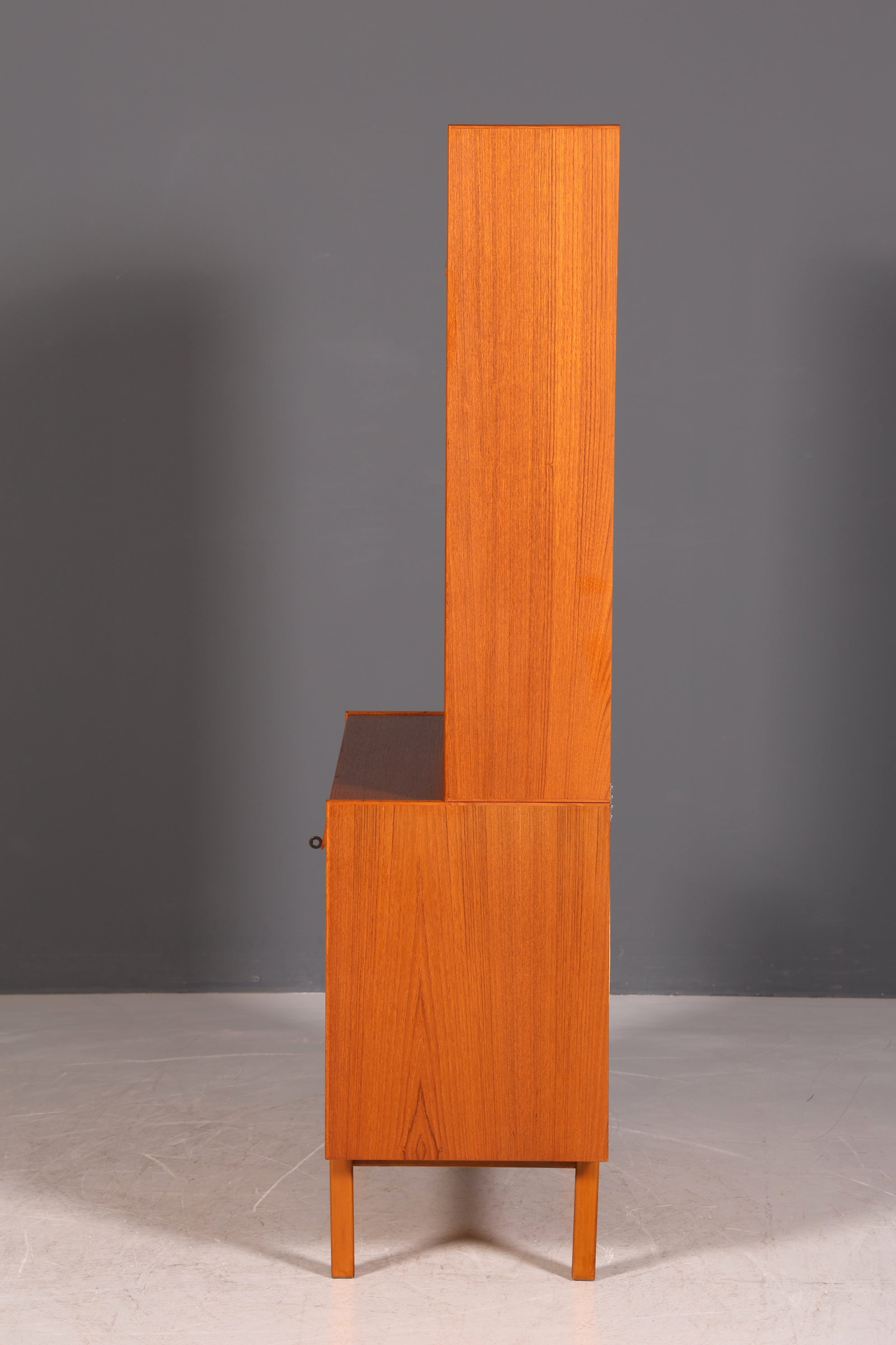 G061 Finish Traumhaftes Mid Century Regal echt Holz Schrank Danish Design Retro Kommode Vintage Bücherregal 60er Jahre