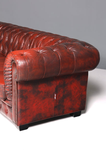 Wunderschönes seltenes Original Chesterfield Sofa mit Hocker 4- Sitzer echt Leder Oxblood Couch Englisch Eckcouch