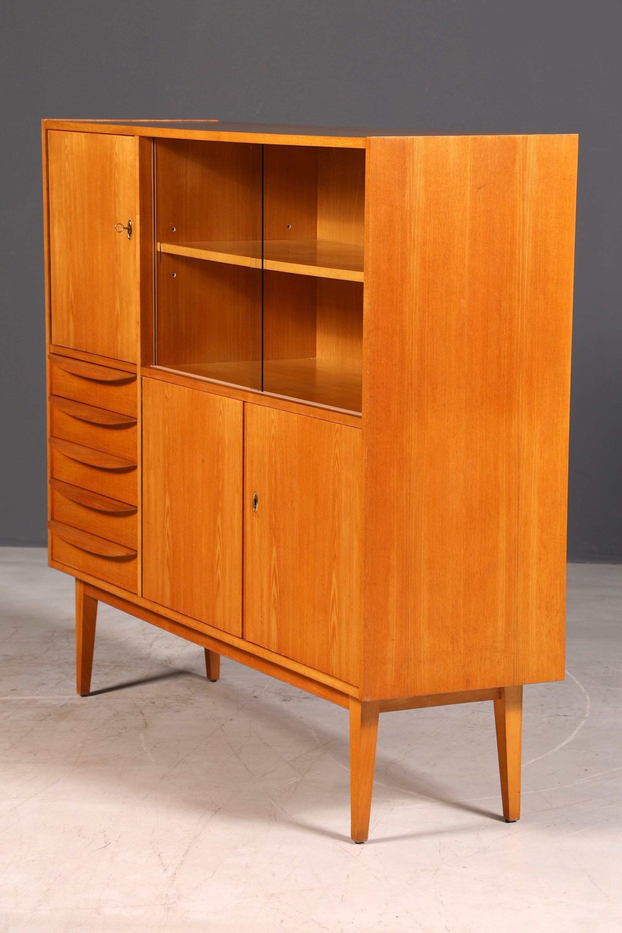 Wunderschöne Original Hellerau Mid Century Vitrine Schrank Franz Ehrlich 602 Kommode Bücherregal