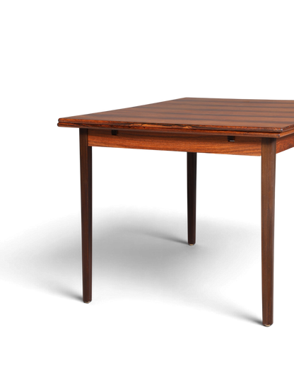 Hauptstadt Möblerei Mid Century Esstisch aus Palisander mit ausziehbarer Tischplatte im Danish Design