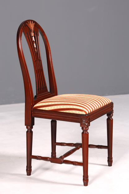 Traumhafter Stuhl im Gustavianischem Stil Englisch Küchenstuhl Antik Stil Sekretär Stuhl 1 von 2