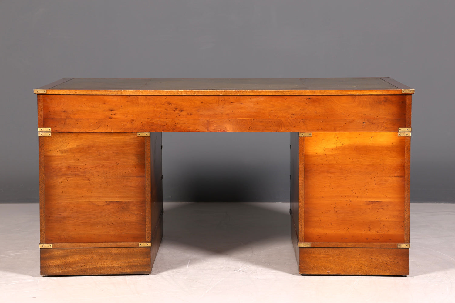 Wunderschöner Maritimer Schreibtisch Englischer Military Chest Bürotisch Office Table