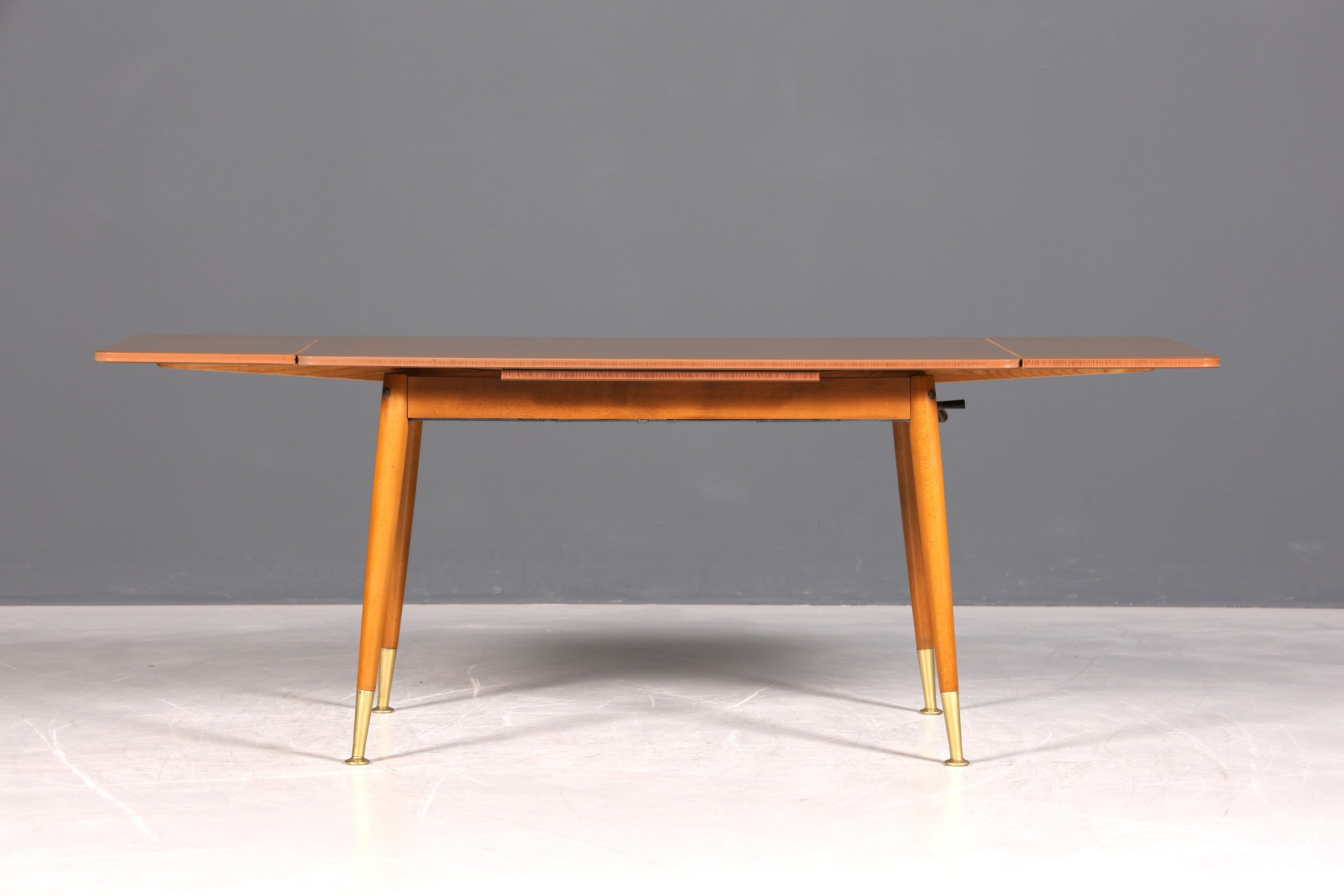 F964 Finish Wunderschöner Mid Century Küchentisch Vintage Tisch ausziehbar und höhenverstellbar