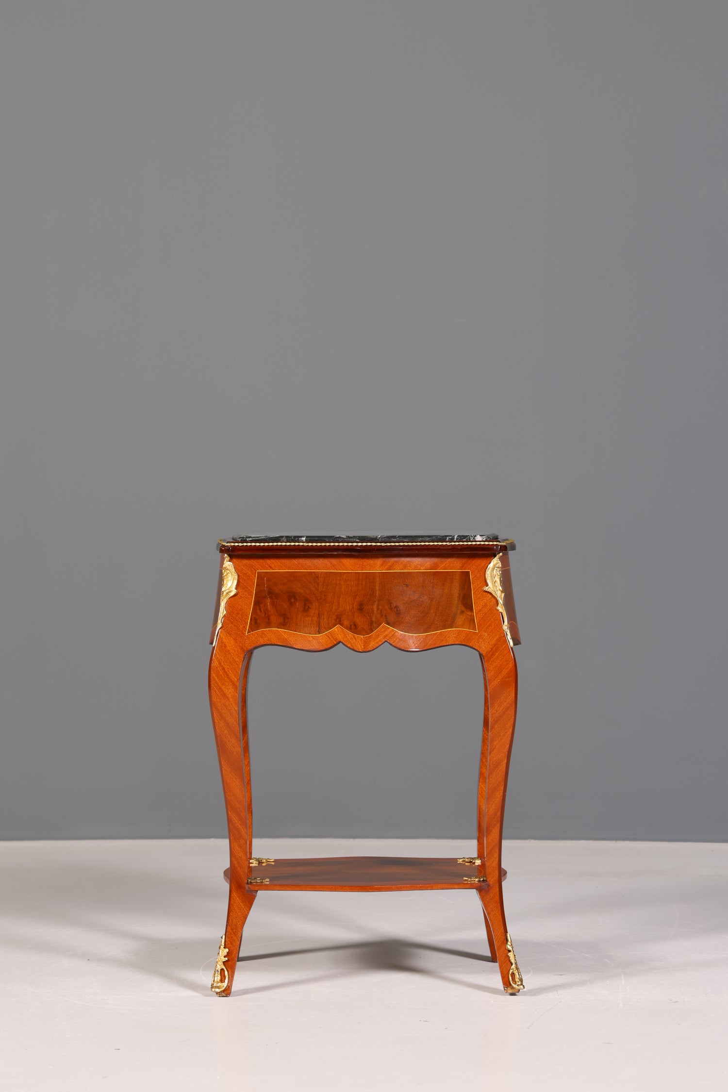 Wunderschöner Louis XV Beistelltisch Barock Stil Ablagetisch Marmor Kommode Telefontisch