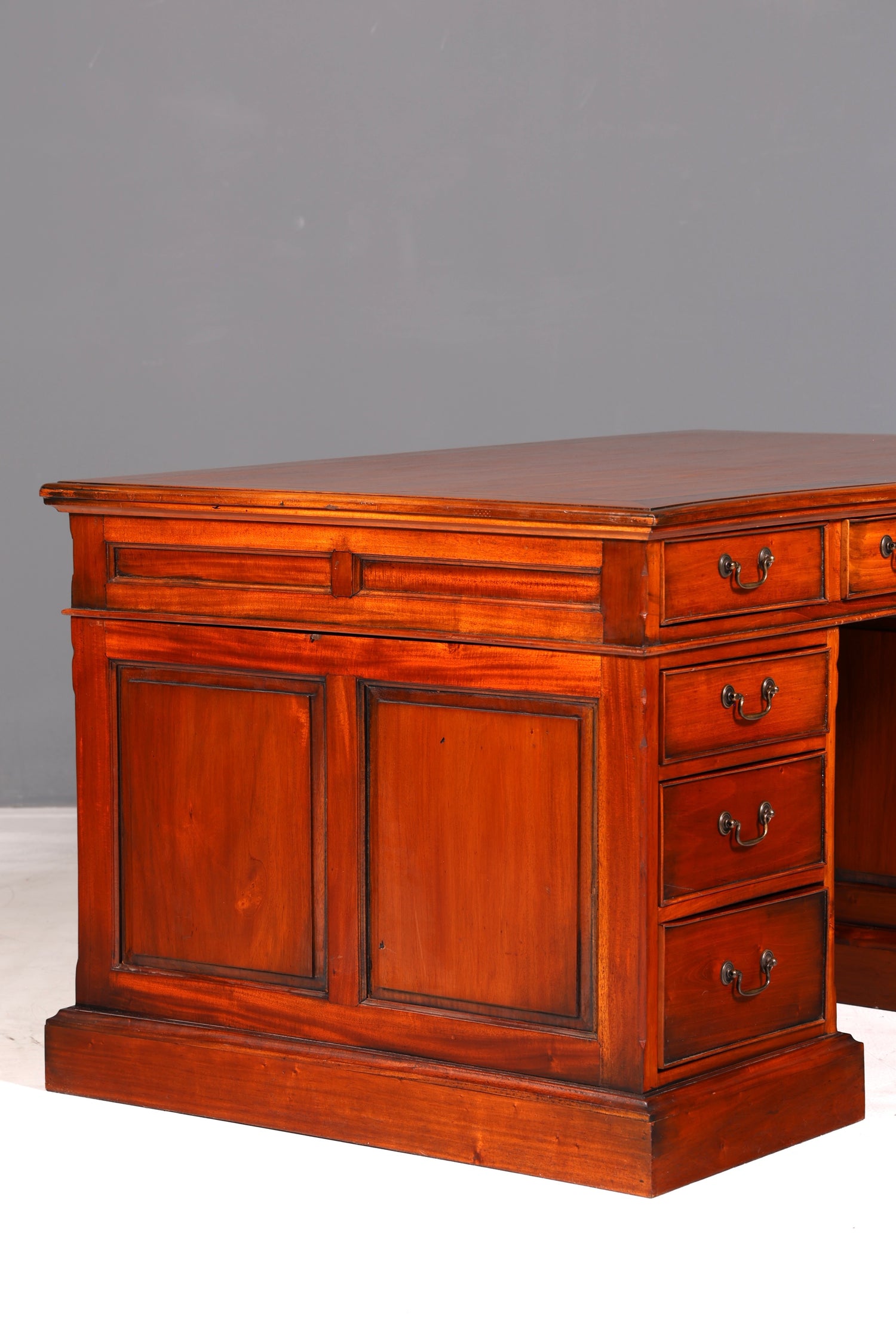Wunderschöner Englischer Schreibtisch Mahagoni Bürotisch Antik Office Desk Partnerdesk Schreibtisch