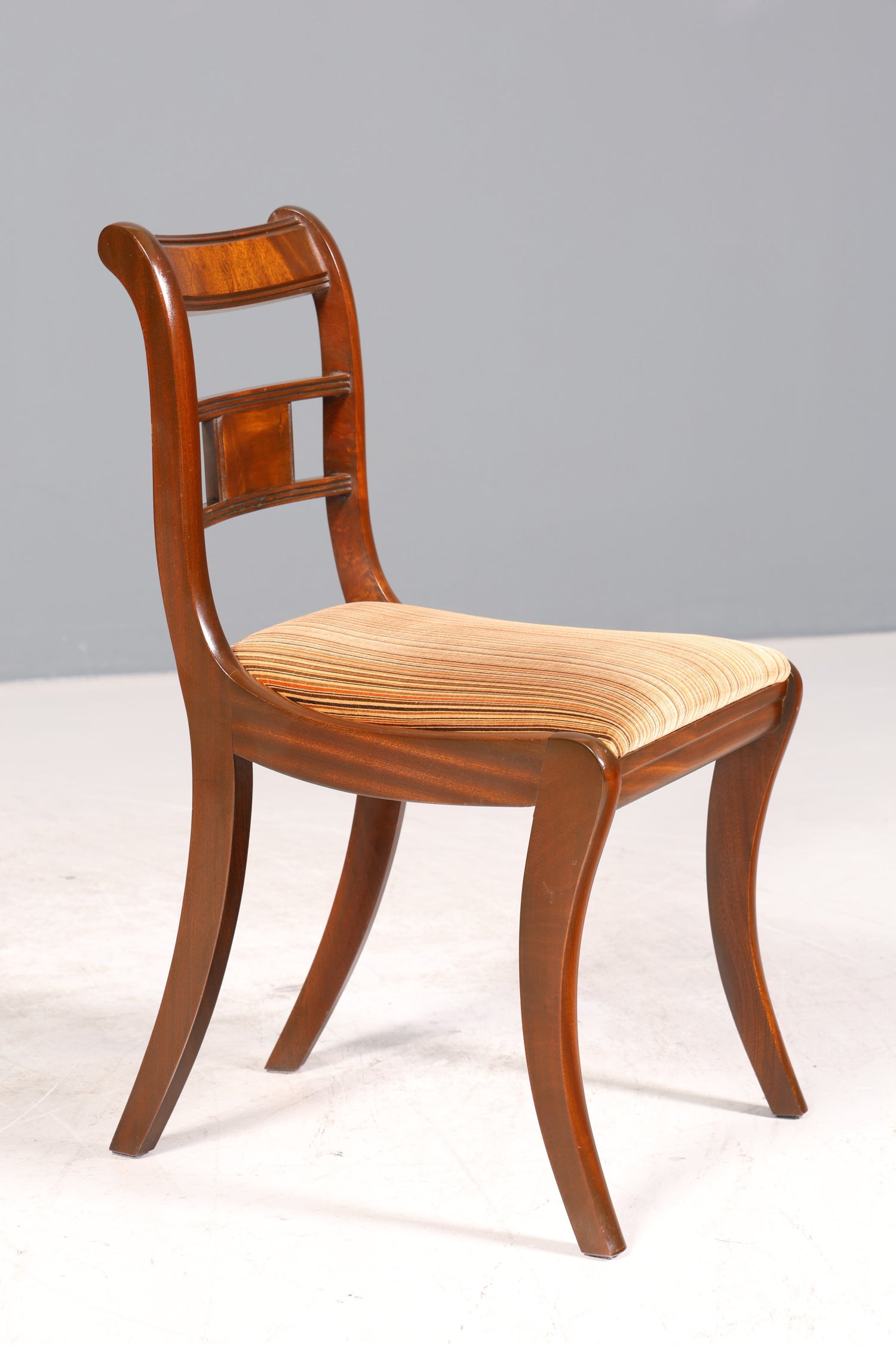 F137 Finish 2v2 Wunderschöner Englischer Stuhl UK Küchenstuhl Antik Stil Sekretär Stuhl Polsterstuhl