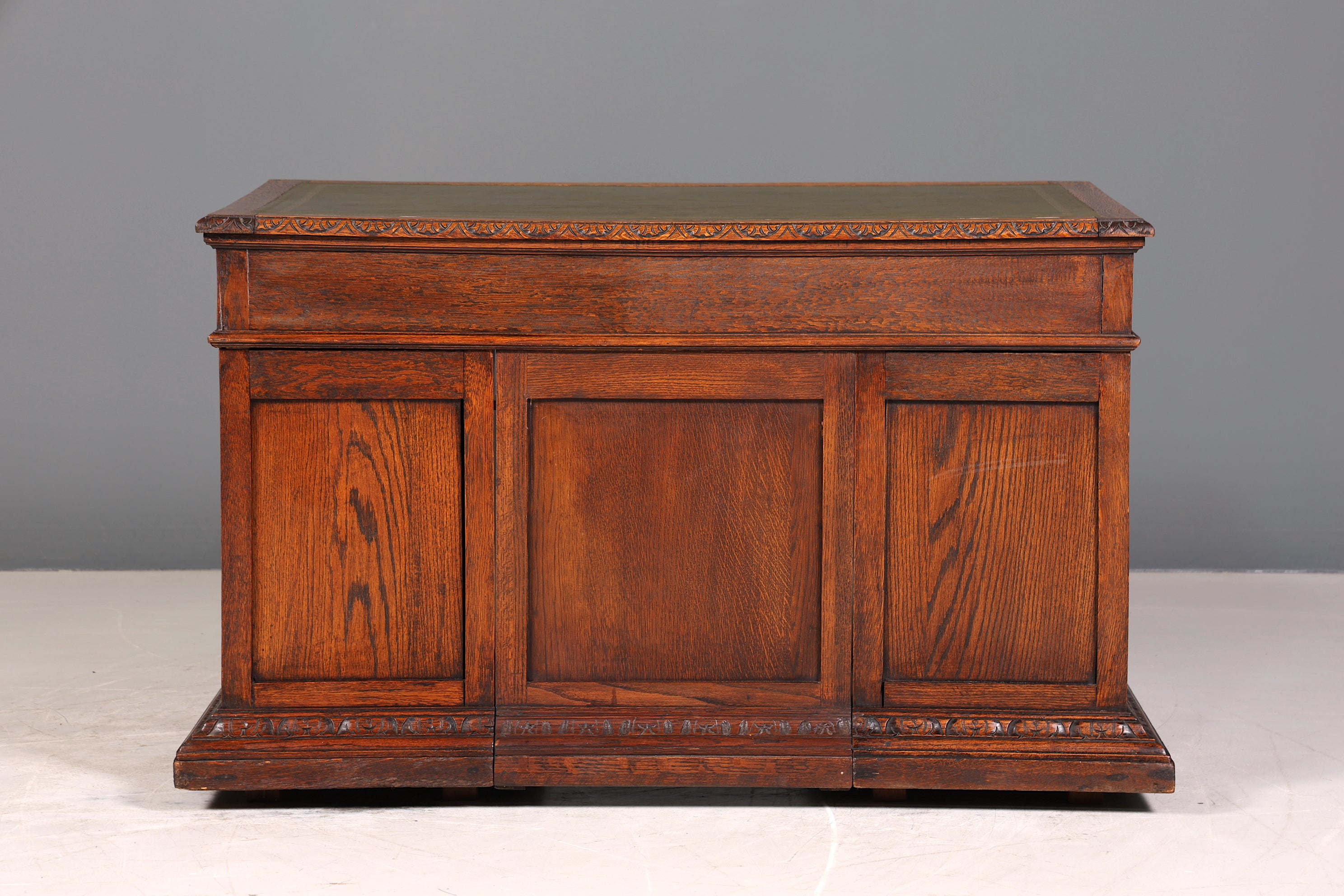 Imposanter Neorenaissance Schreibtisch Herrenzimmer Bürotisch Antik Office Table