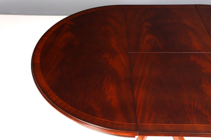 Beautiful original Heldense extendable dining table, mahogany, English antique style, 60s kitchen table