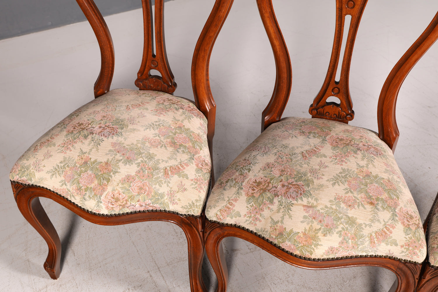 4x Traumhafte Louis Philippe Stühle um 1880 Chippendale Stuhl Set Antik Sekretär Stühle