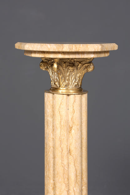 Wunderschöne Barock Stil Säule Louis XV Marmor Blumensäule Naturstein Beige Sockel Ablage 1 von 2