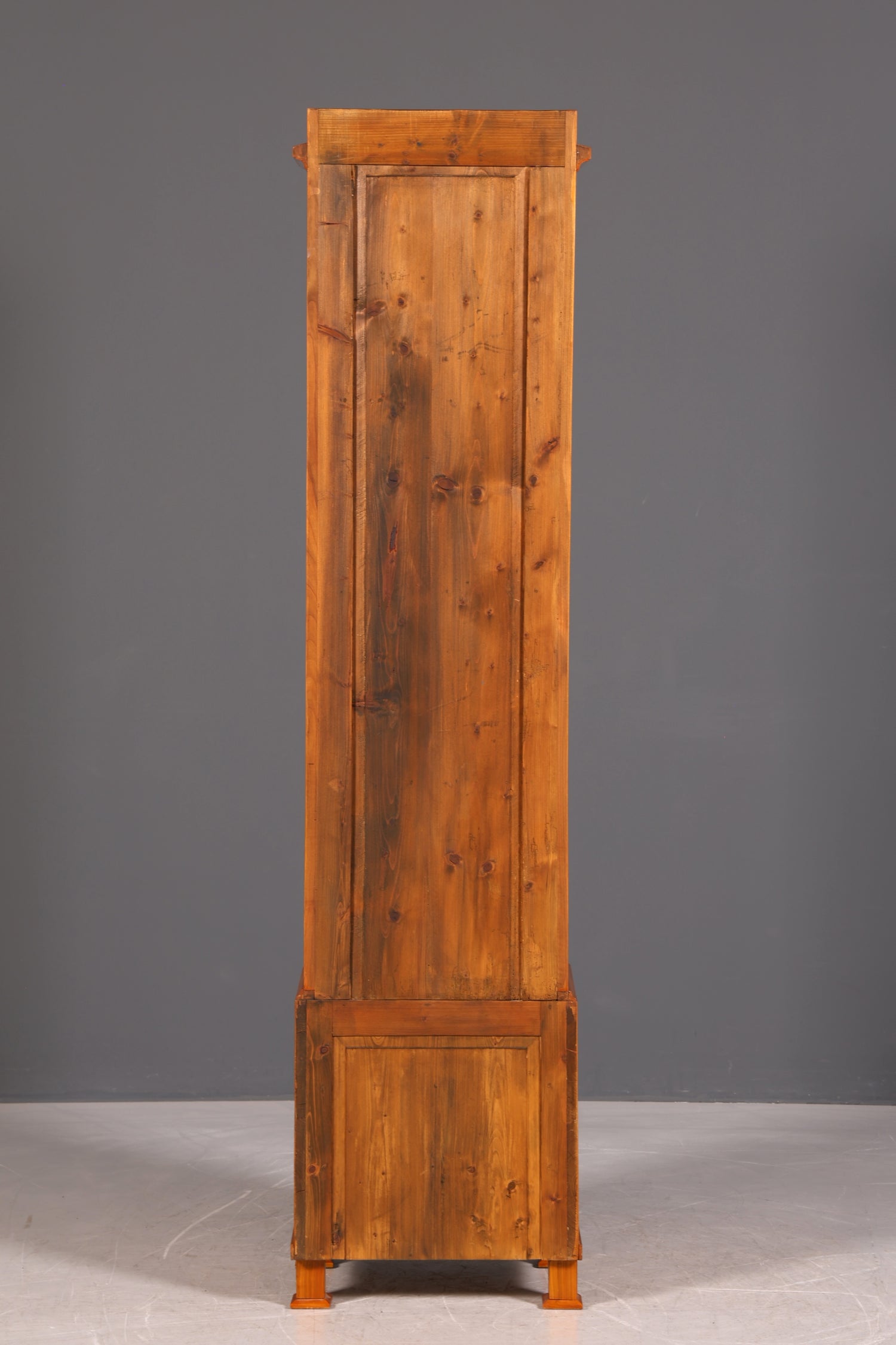 G077 Finish Antik04 falsche Beschreibung - (Biedermeier Vitrine- preis muss ich noch recherchieren)