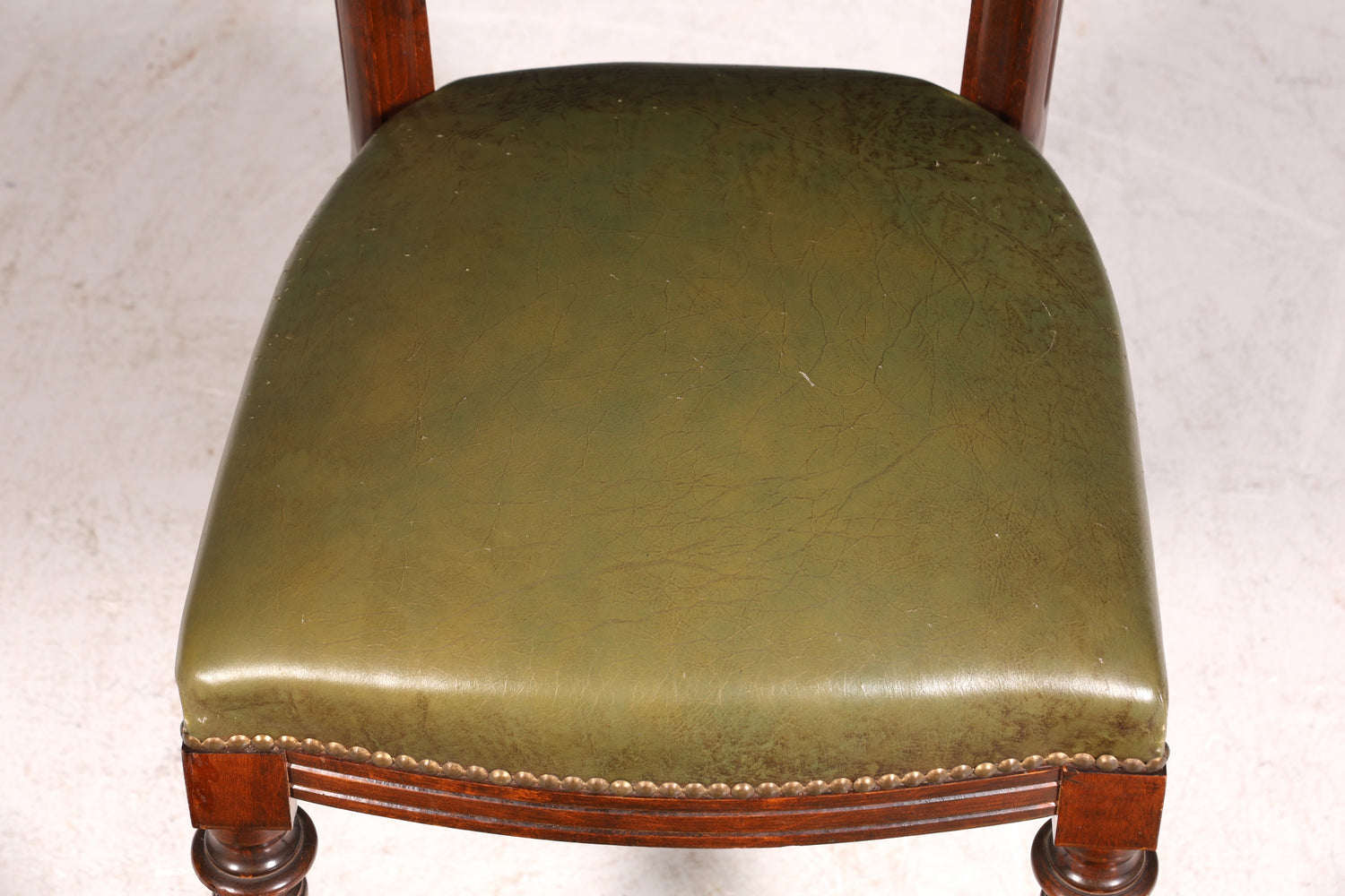 Wunderschöner Englischer Stuhl UK Küchenstuhl Antik Stil echt Leder Sekretär Stuhl Polsterstuhl