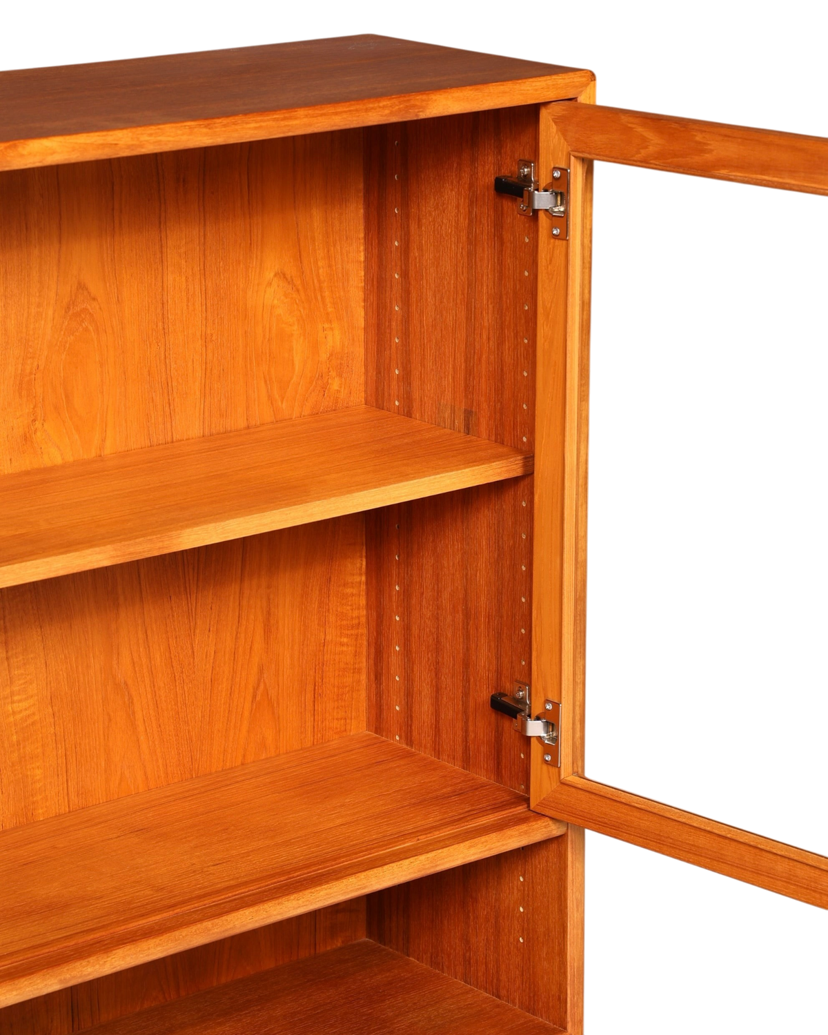 Hauptstadt Möblerei H947 Vitrinenschrank aus warmem Teakholz mit verstellbaren Einlegeböden und Glastür