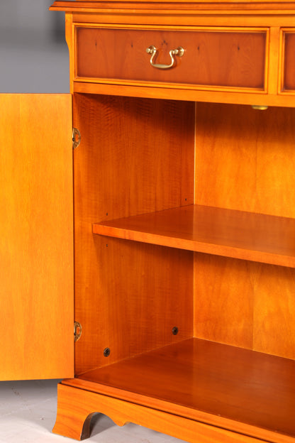 Wunderschöne Englische Vitrine Bücherschrank Buffet 60s Glasvitrine Bibliothek Regal Schrank Vintage