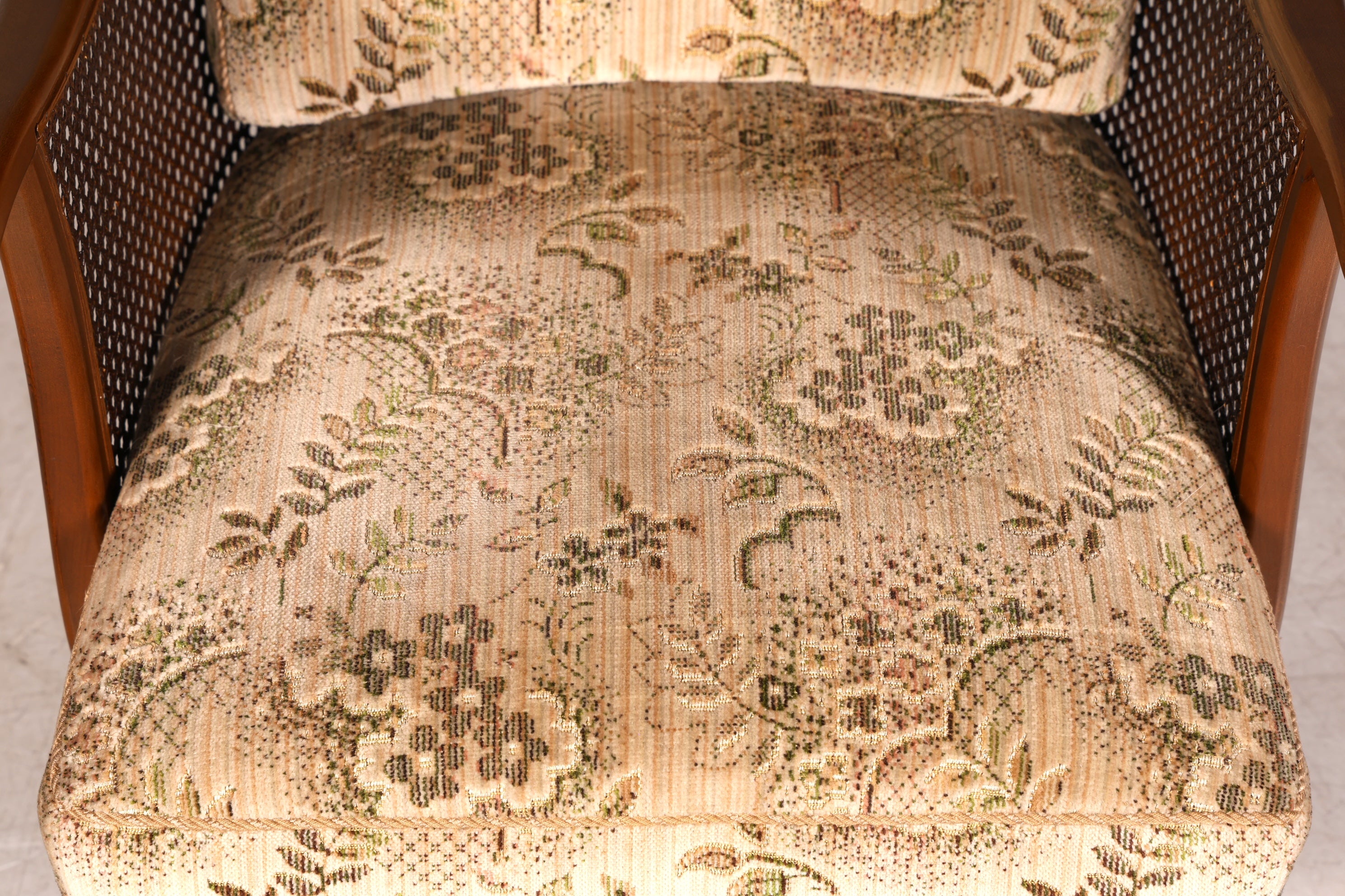 Stilvoller Chippendale Polstersessel Armlehnstuhl Antik Salon Wiener Geflecht Lesesessel Wohnzimmerstuhl
