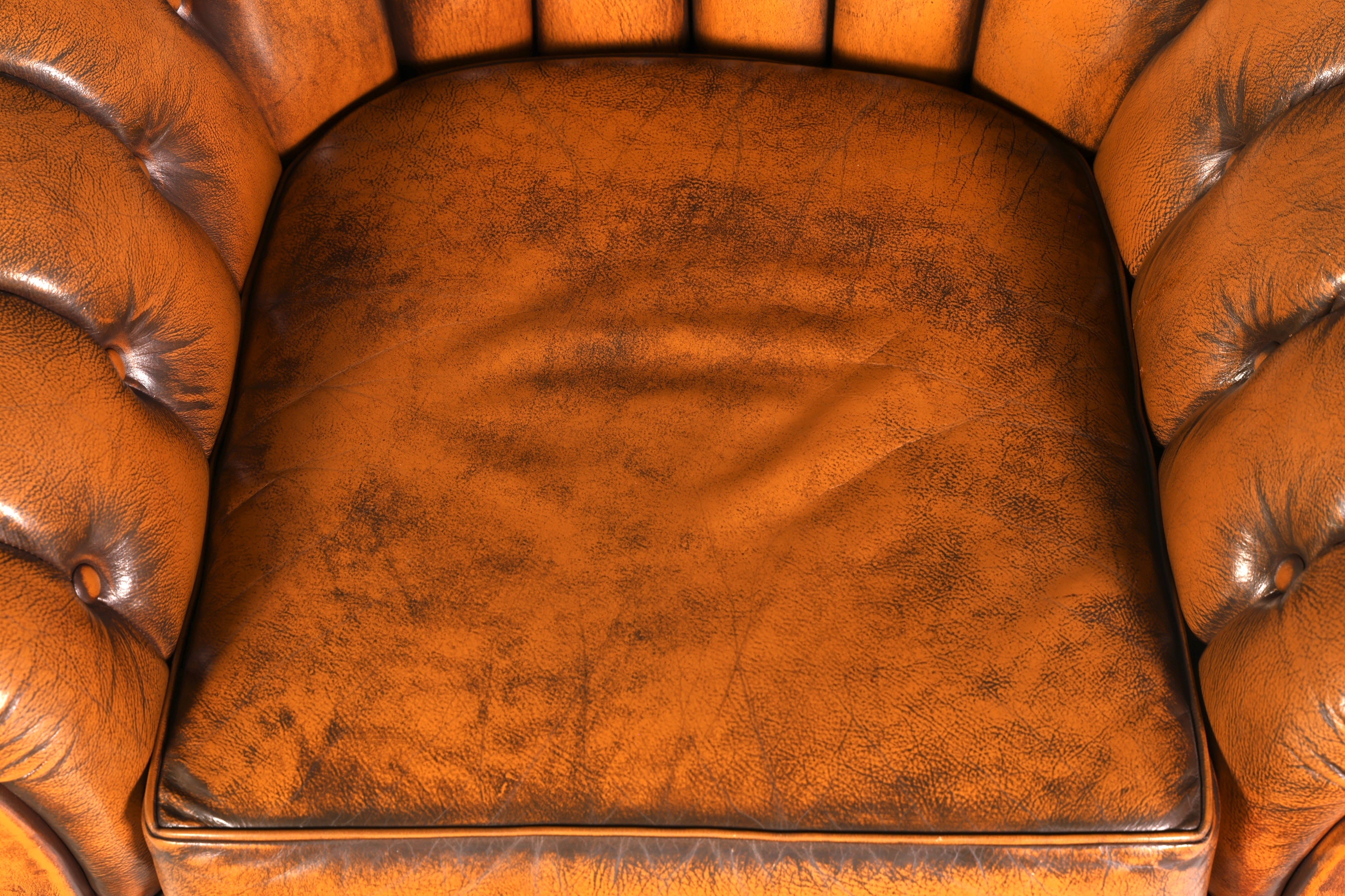 G150 Finish cm Stilvoller Original Chesterfield Sessel Englischer Armlehnsessel Englisch Herrensessel (Kopie 2)