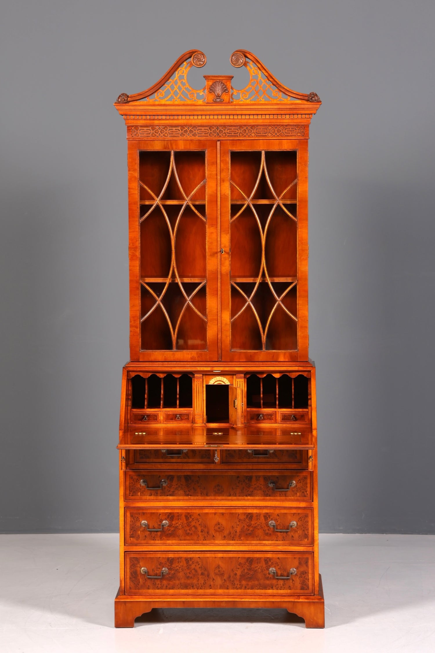 Stilvoller Englischer Sekretär Original Wade Büro Aufsatzsekretär Antik 60s Vitrinen Schrank UK