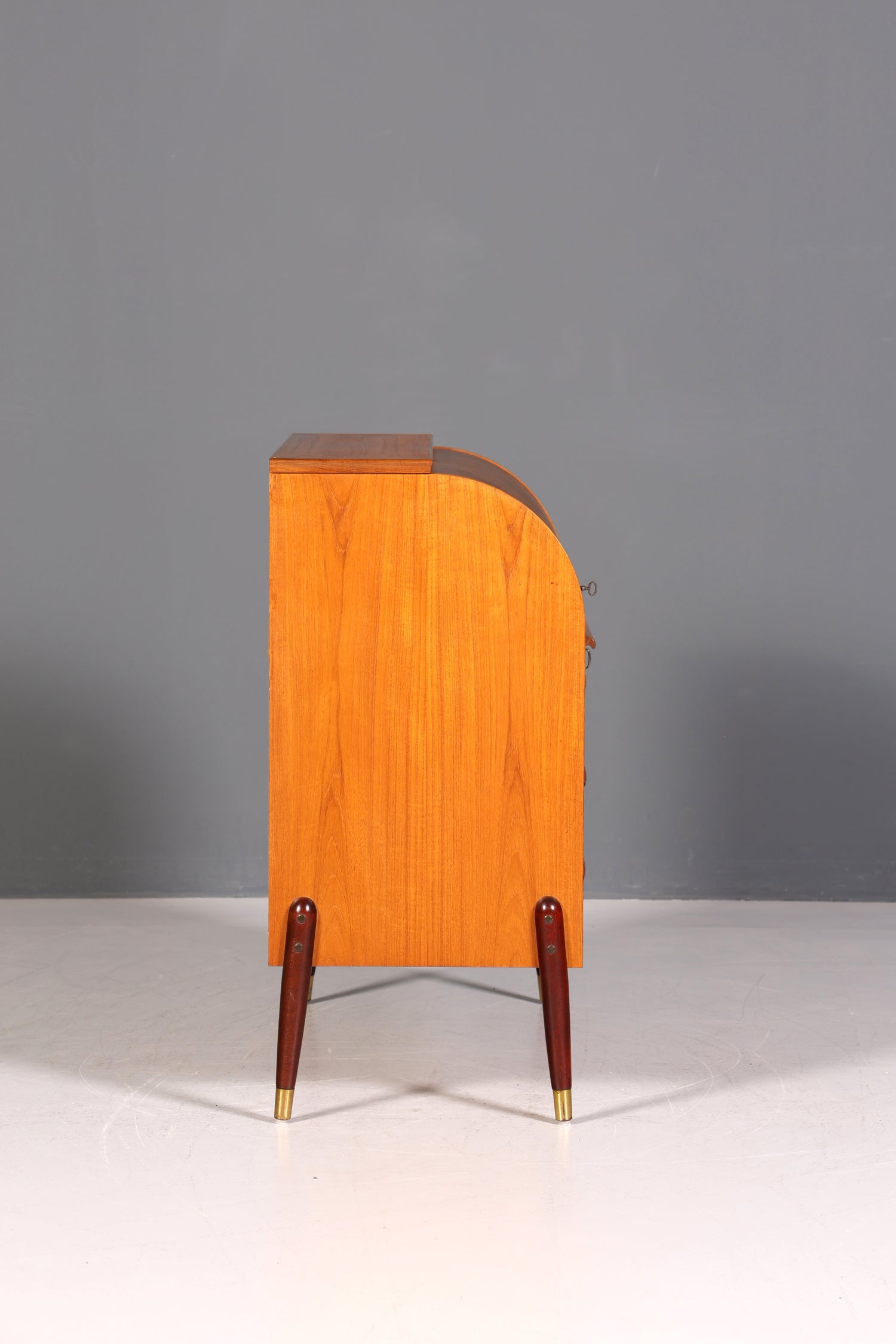 Schlichter Mid Century Rollladen Sekretär von Bröderna Gustafssons Büro Schrank Schreibkommode 60s Schreibmöbel