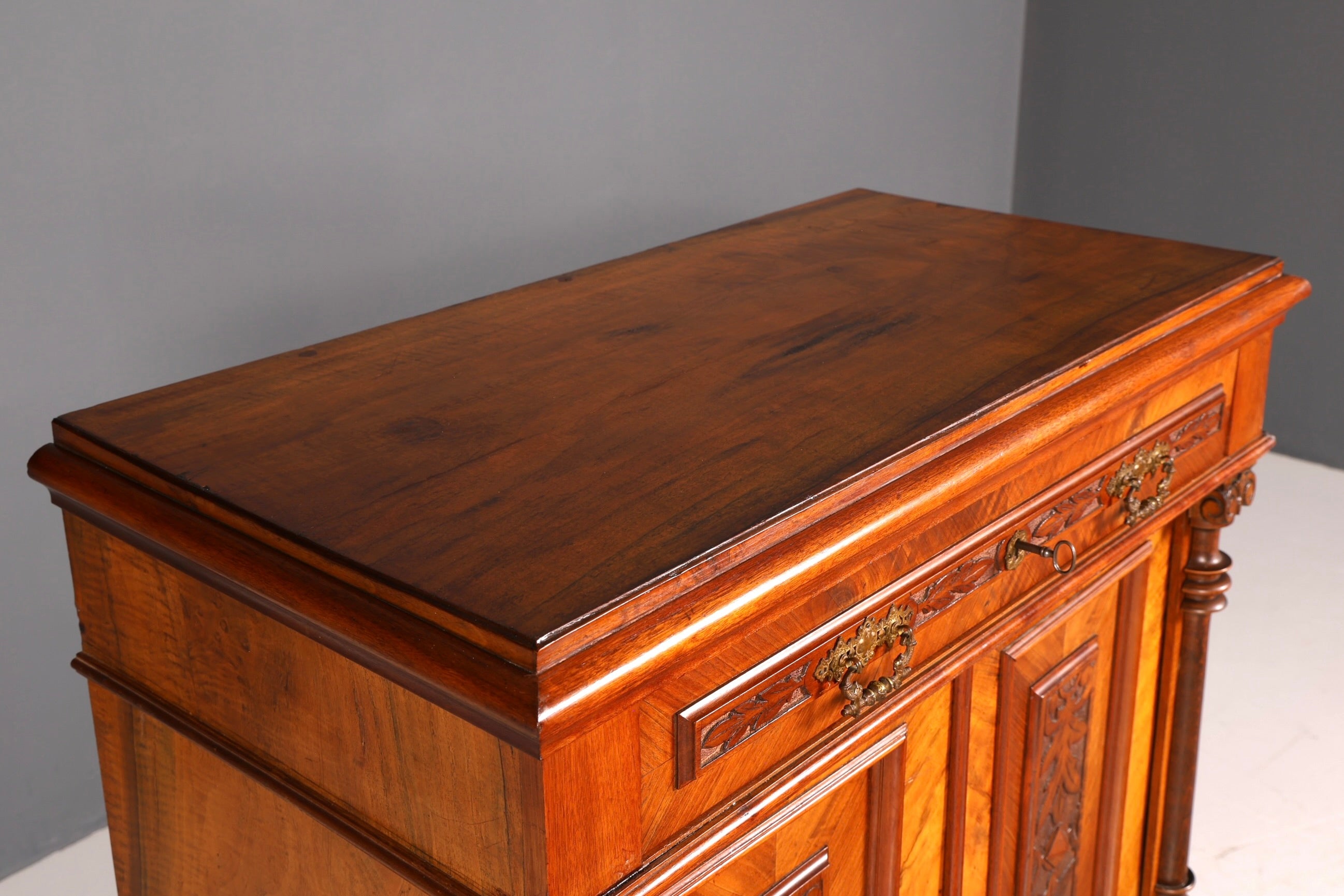 G076 Finish Traumhaftes Gründerzeit Vertiko Jugendstil Schrank Antik Highboard Kommode