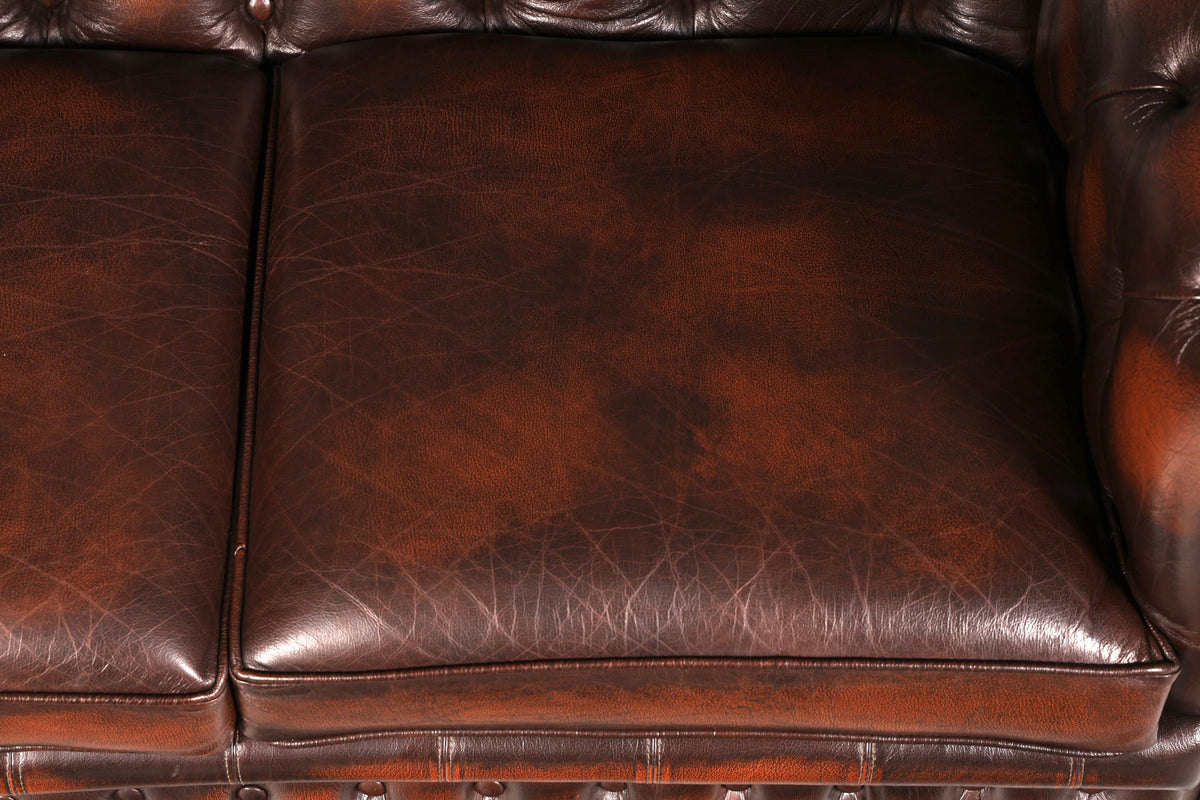 Beautiful Original Centurion Chesterfield 2-Seater Sofa, England, Genuine Leather Upholstered Sofa