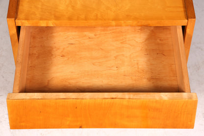 Schlichte Mid Century Kommode Vintage Klappschränkchen Danish Design Nachttisch 2 von 2