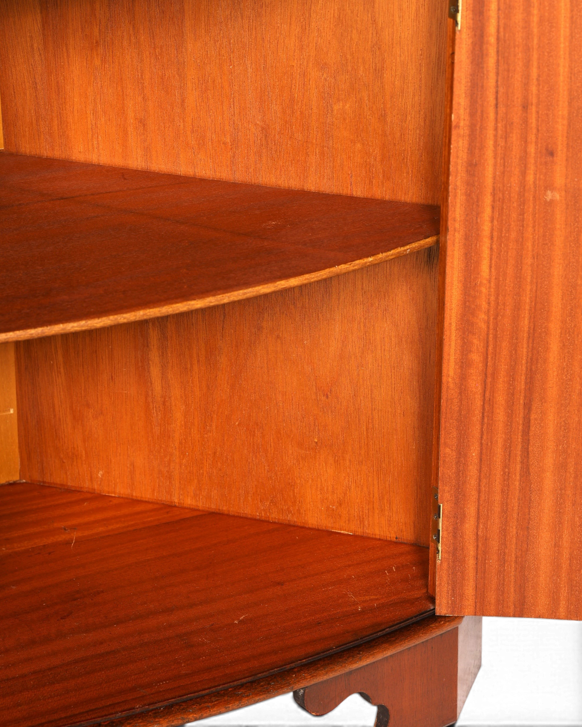 G028 Finish cm Wunderschöne Englische Eckvitrine Mahagoni Antik 60s echt Holz Schrank Eckschrank Glasvitrine