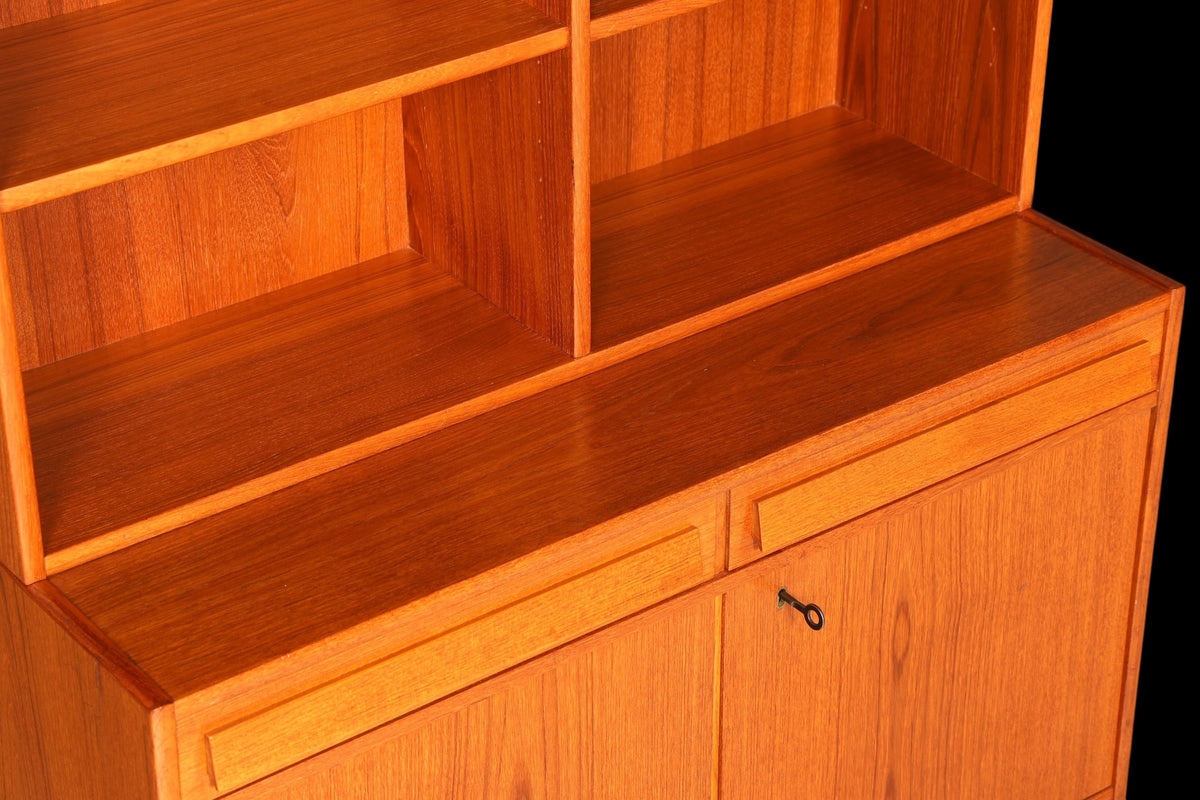 Traumhaftes Mid Century Regal Teak Holz Schrank Danish Design Retro Kommode Vintage Bücherregal 60er Jahre 2 von 2