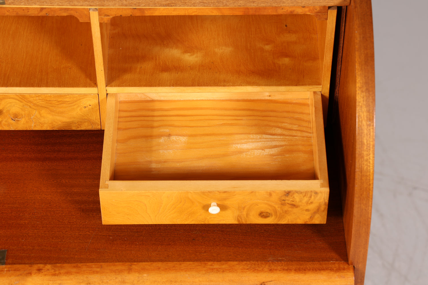 Traumhafter Mid Century Rollladen Sekretär echt Holz Büro Schrank Retro Schreibkommode