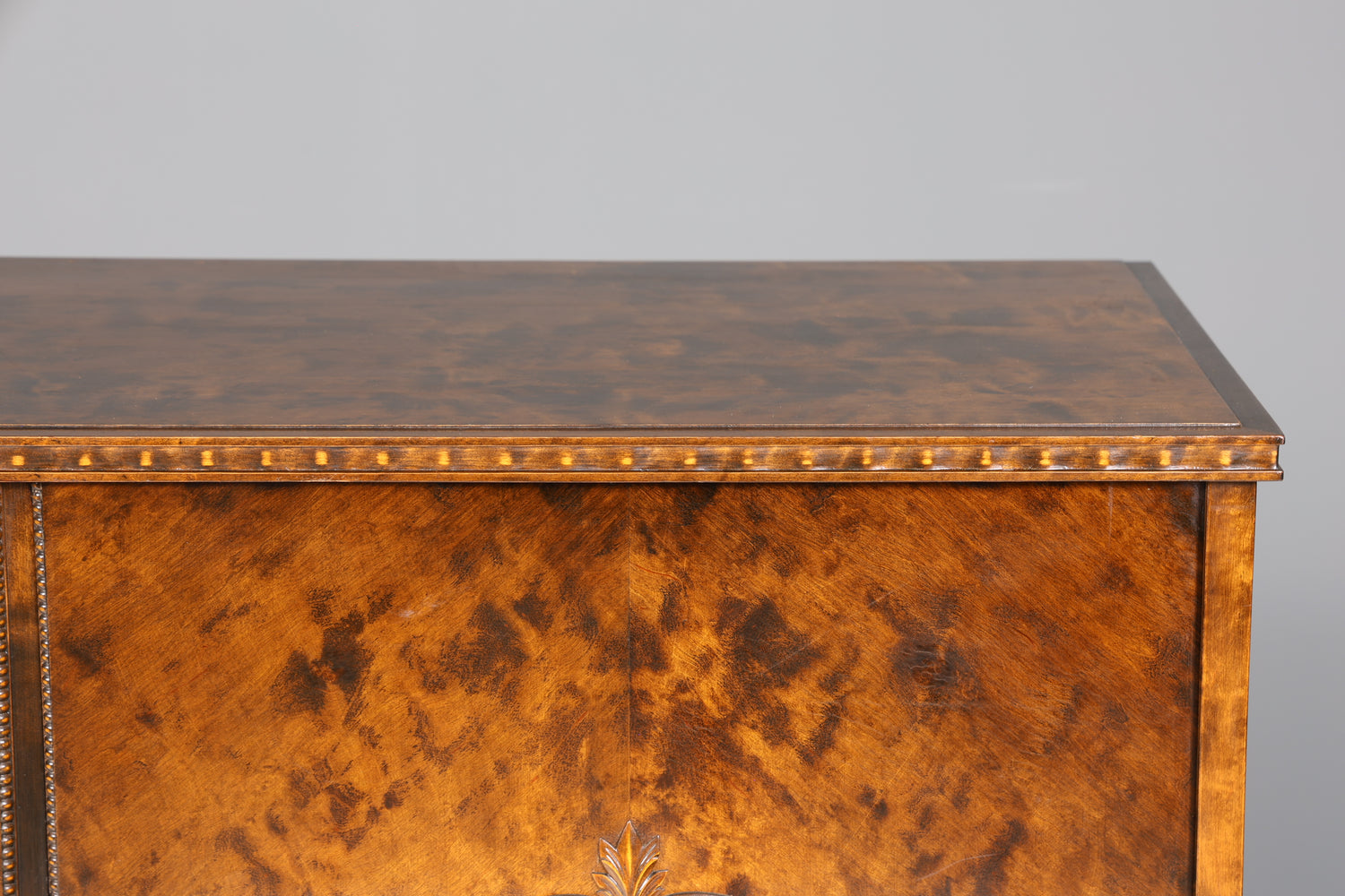 Stilvoller Chippendale Schrank Barock Stil Vertiko Highboard Antik 50s 60s Kommode