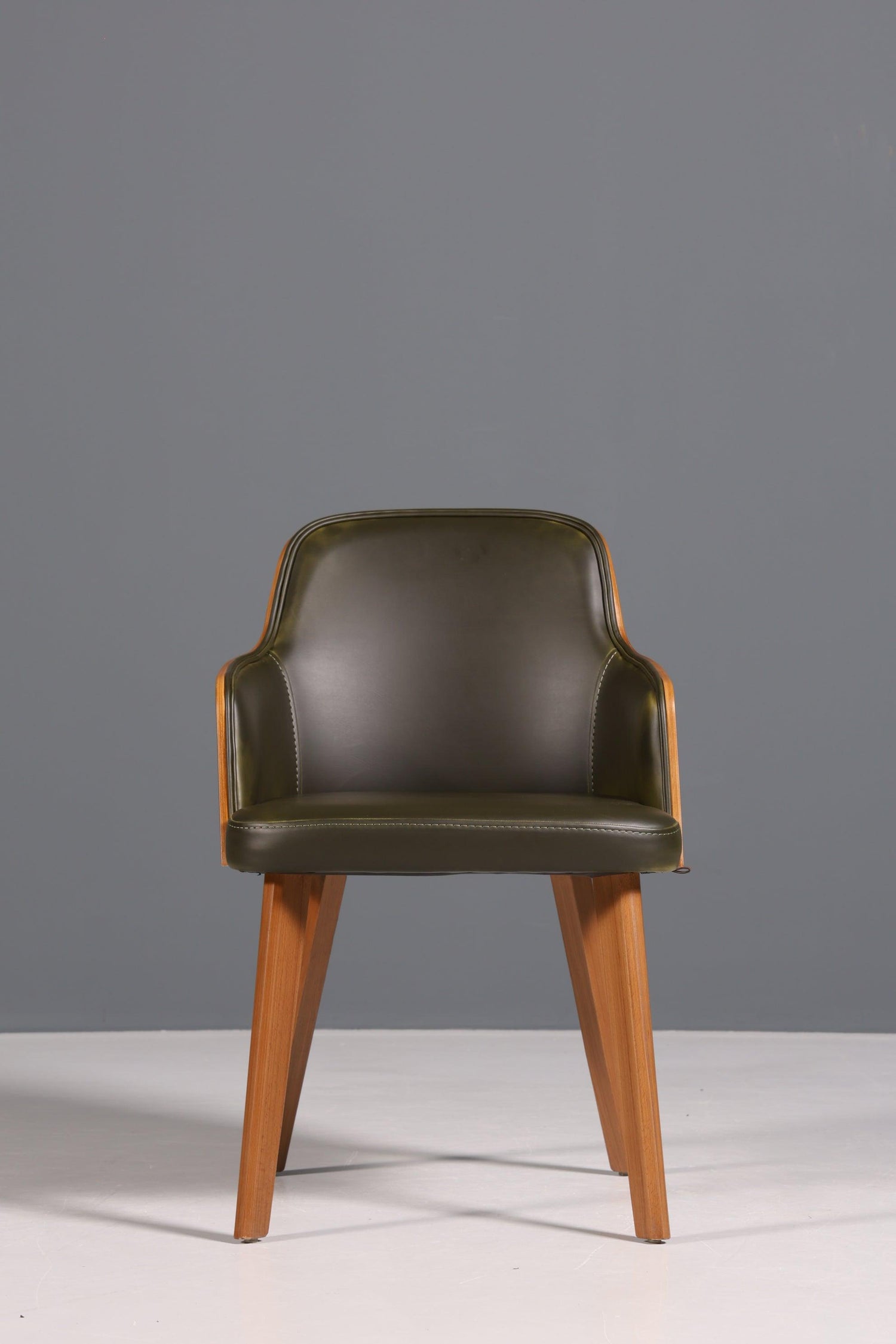 Edler Armlehnstuhl &quot;Paolo- Green&quot; Nussbaum Esszimmerstuhl Küchenstuhl grüner Sekretär Stuhl