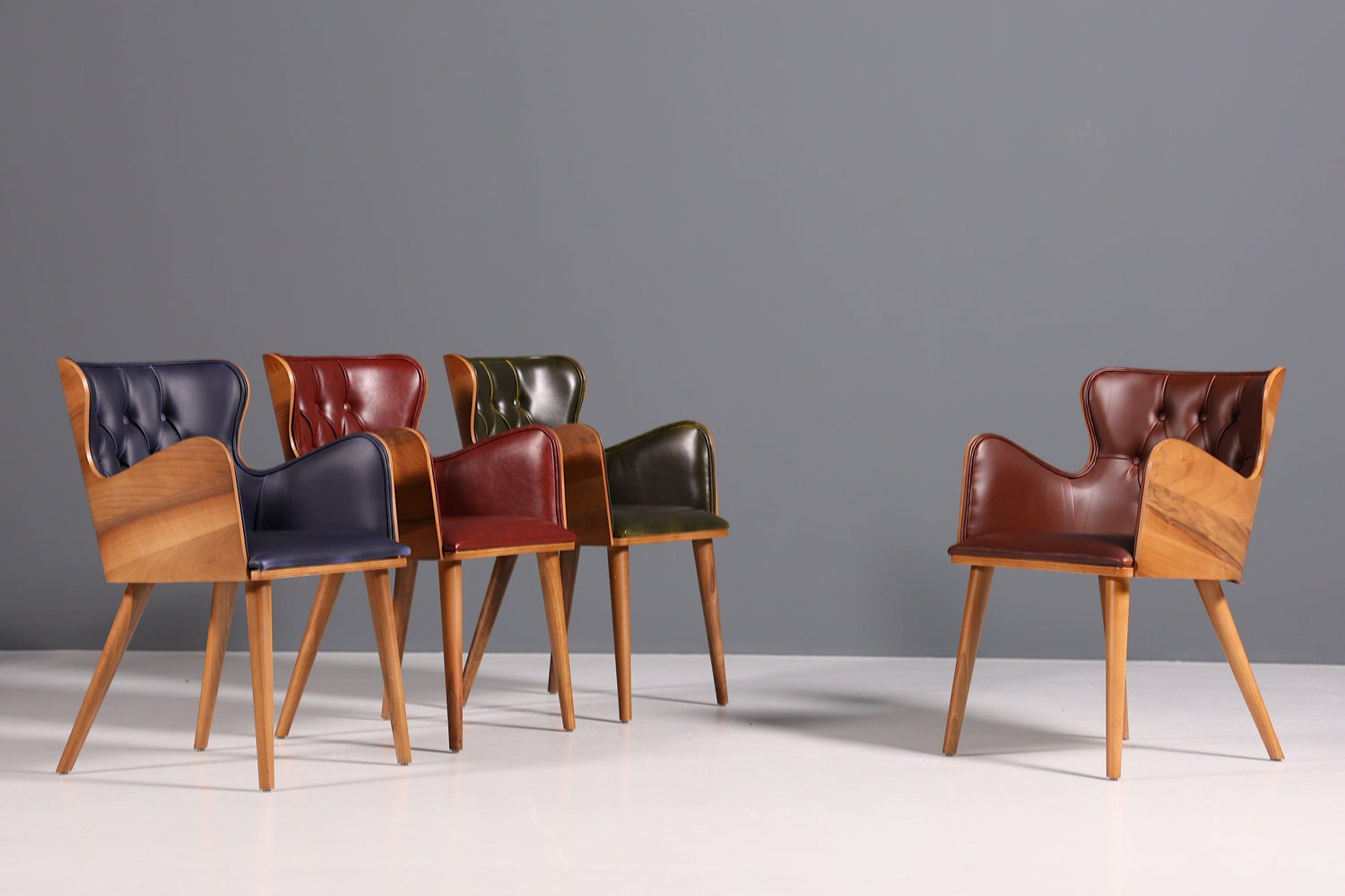 Wunderschöner Chesterfield Stil Stuhl &quot;León Brown&quot; Armlehnstuhl Nussbaum Esszimmerstuhl Sekretär Stuhl