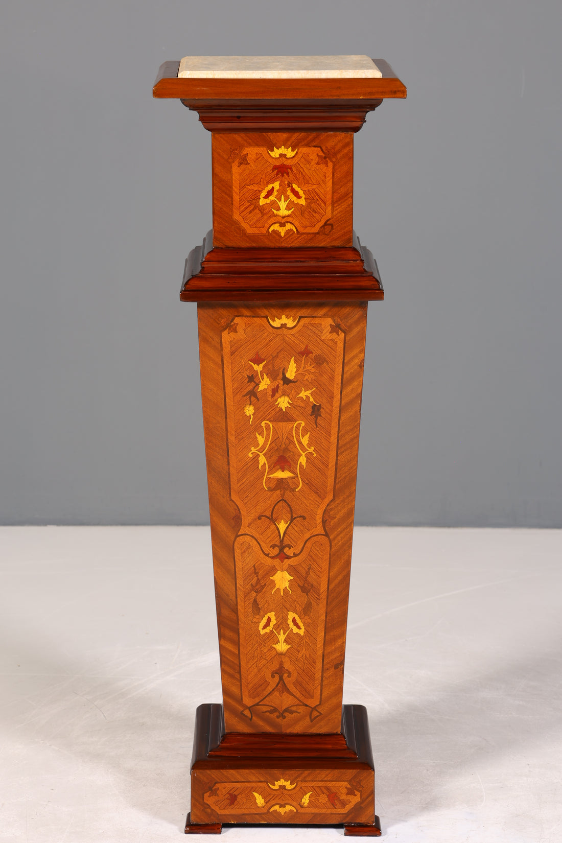 Fantastic Baroque style column Louis XV flower column natural stone marble shelf