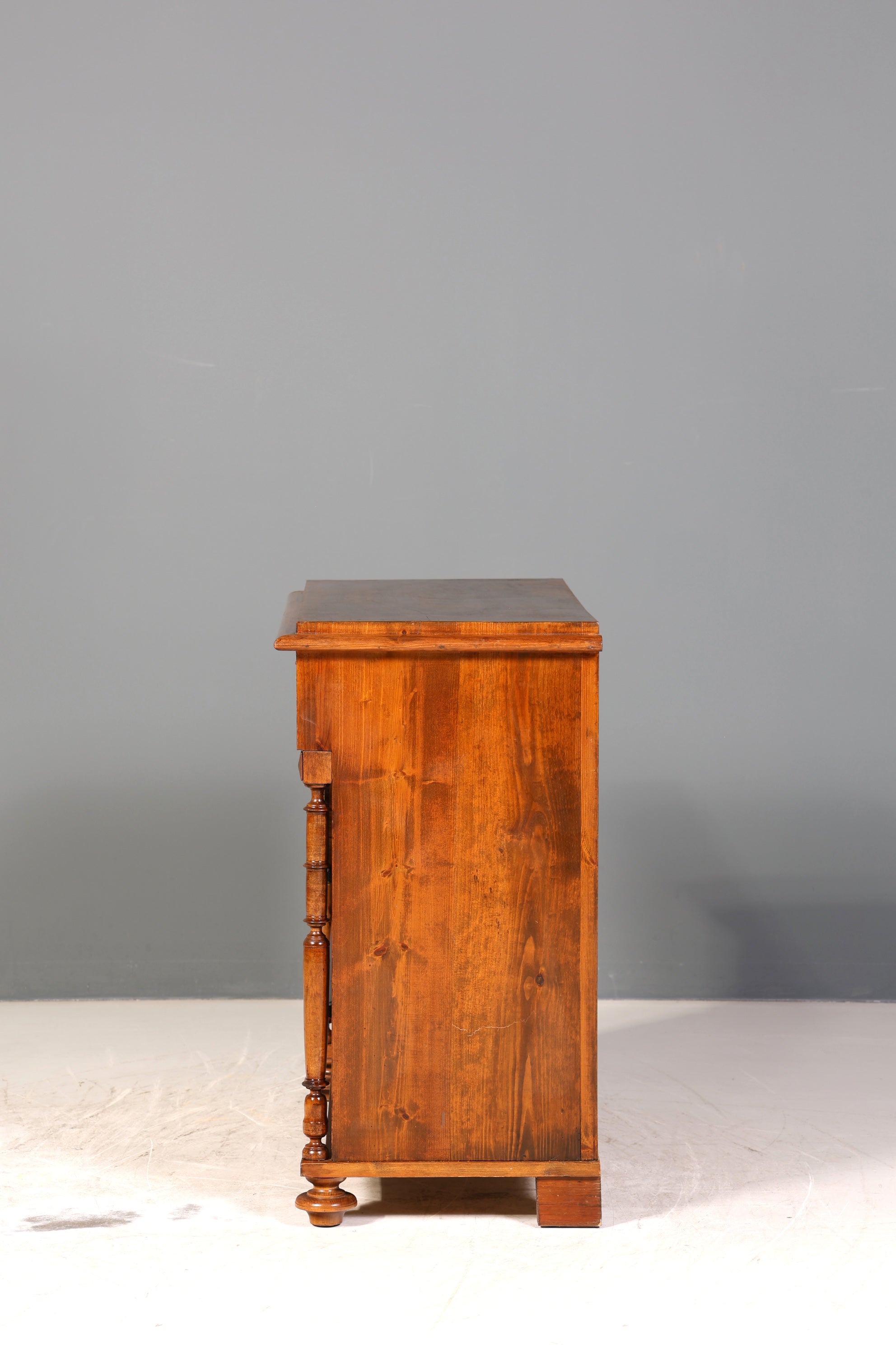 Edle Gründerzeit Kommode Louis Philippe Nussbaum Sideboard um 1880 Antik Schubladenkommode